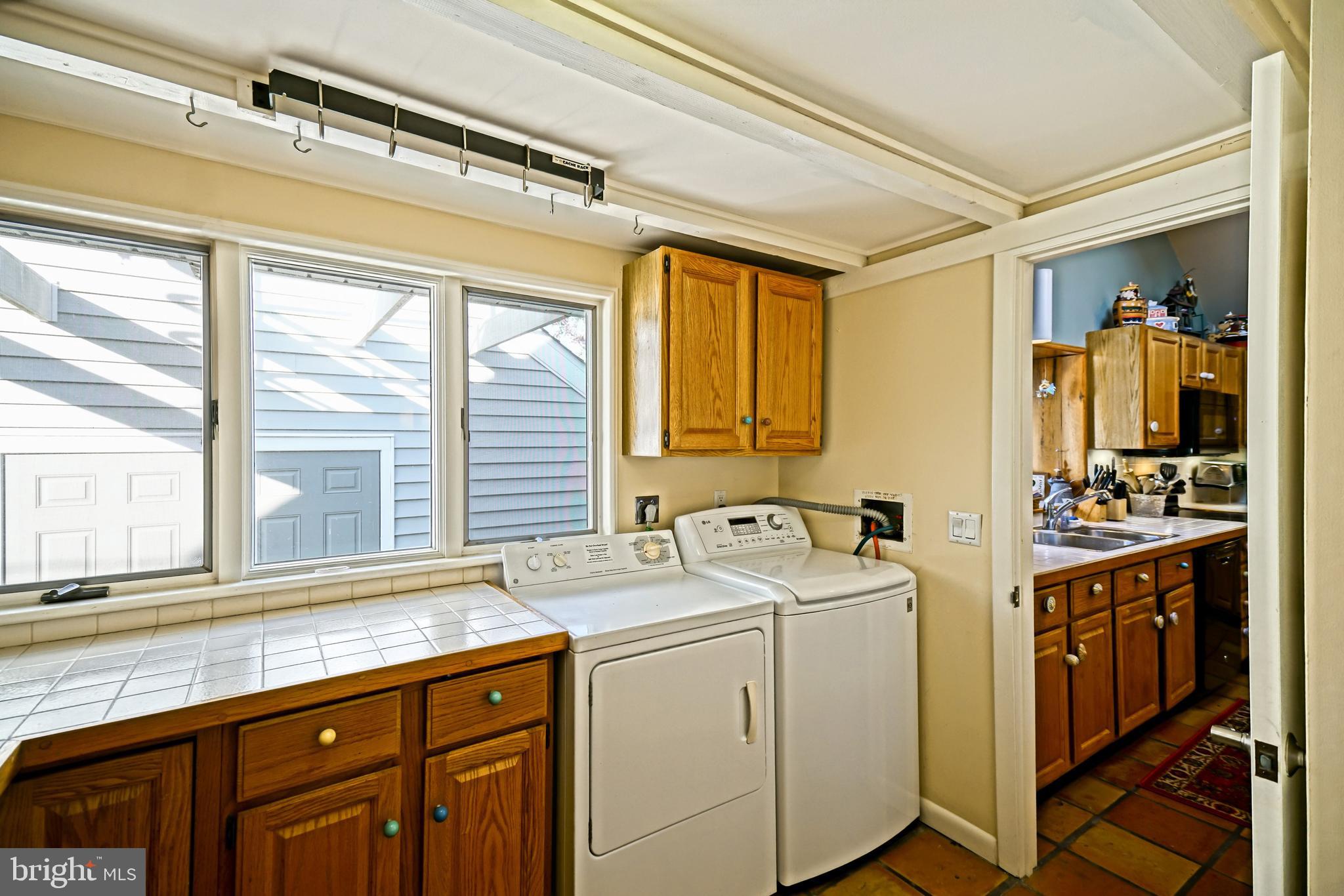 NORTH SHORES - Residential