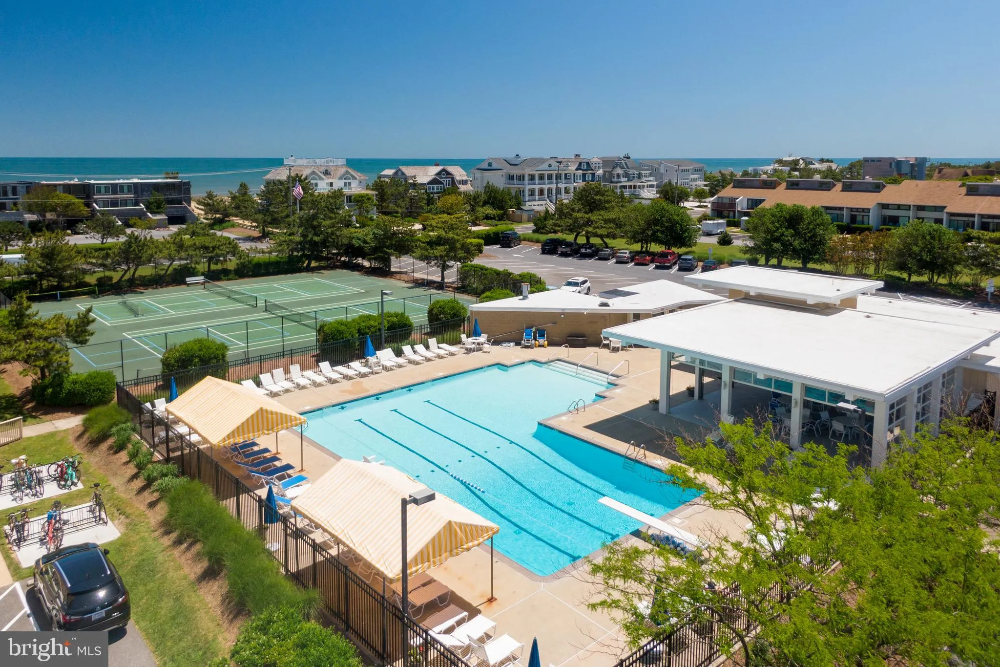 Rehoboth Beach, Delaware 19971, United States, 4 Bedrooms Bedrooms, ,3 BathroomsBathrooms,Residential,Active,121588