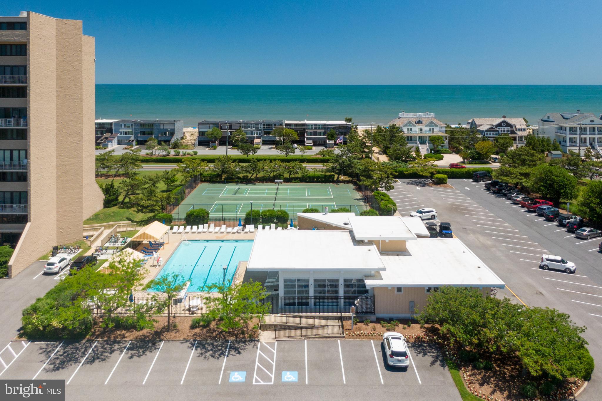 NORTH SHORES - Residential