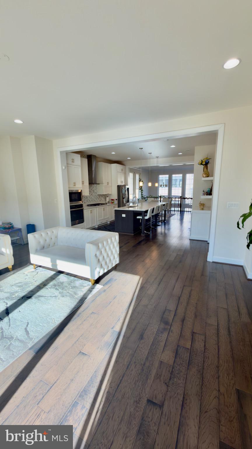 BRAMBLETON - Residential Lease