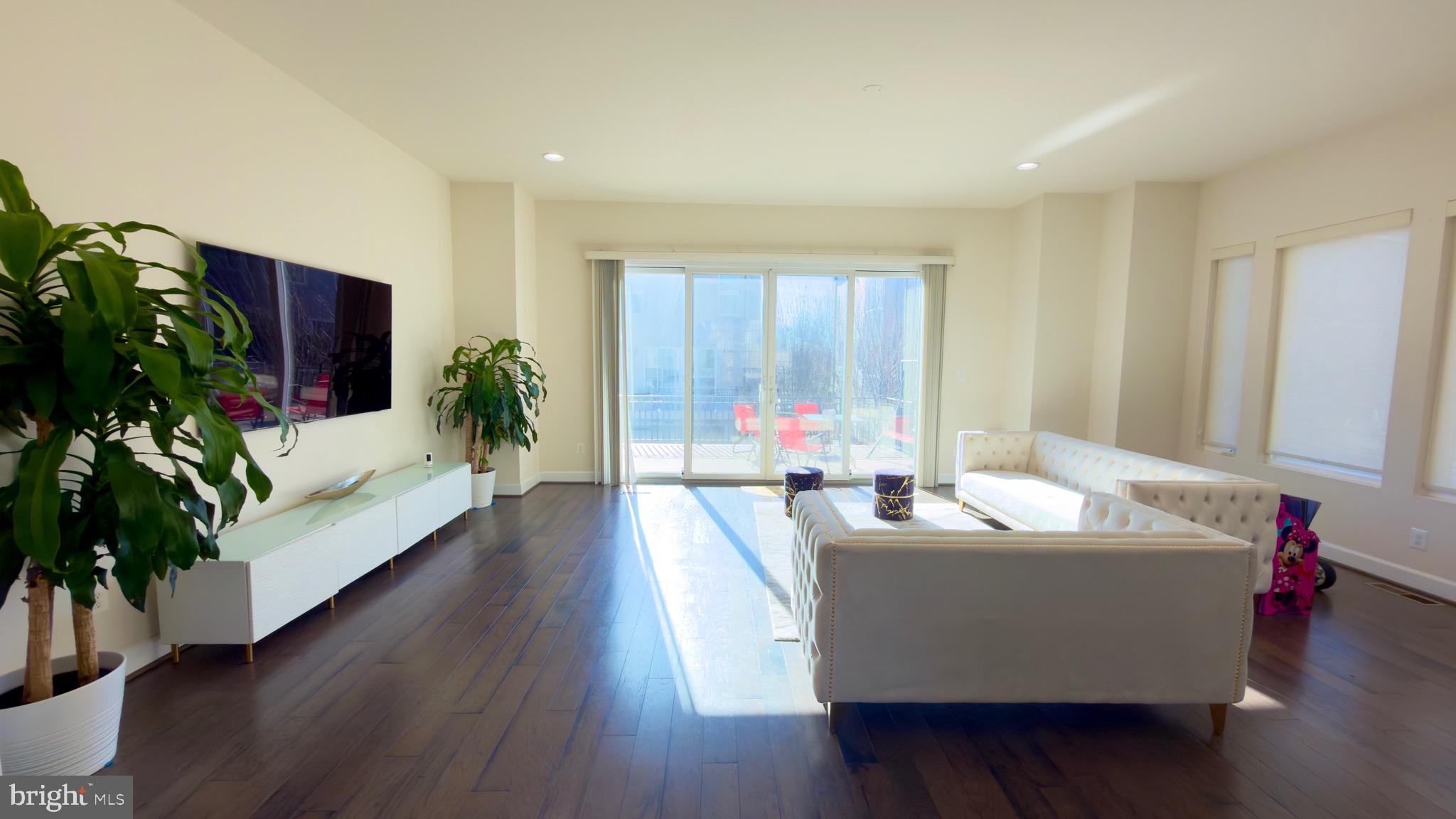 BRAMBLETON - Residential Lease