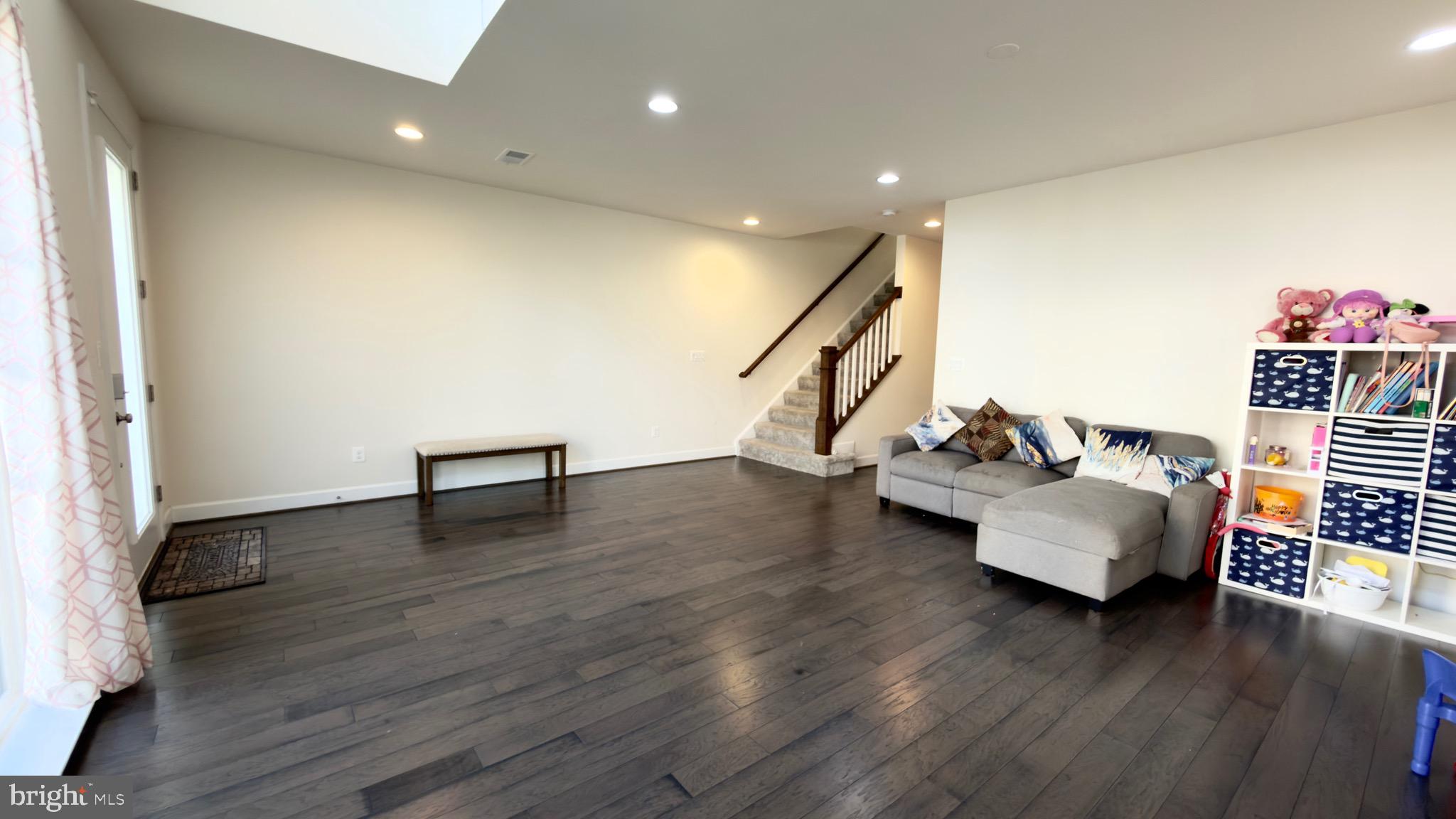 BRAMBLETON - Residential Lease