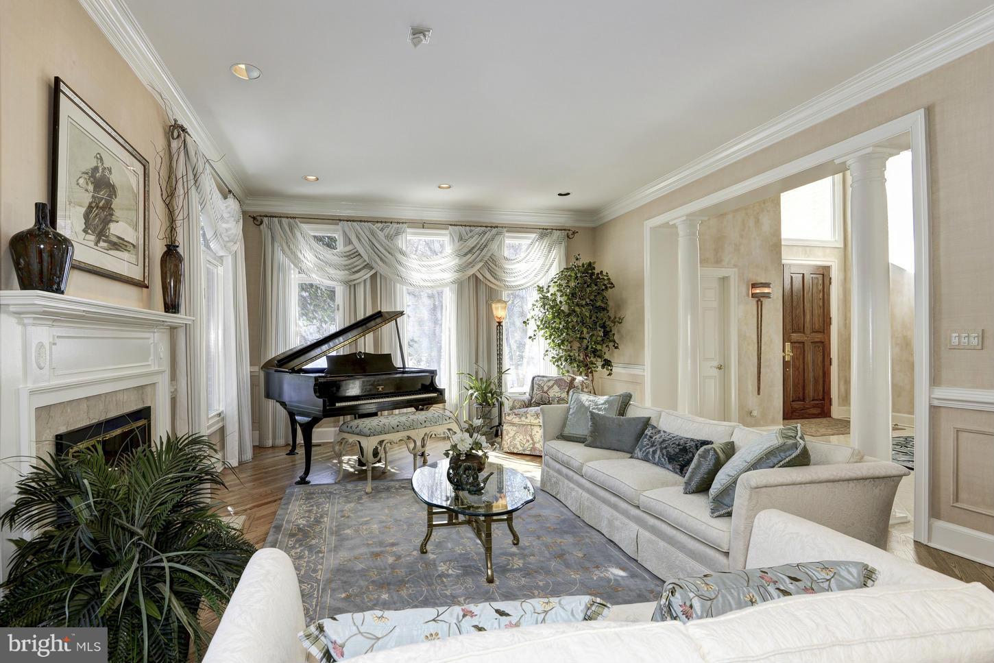 AVENEL - Residential