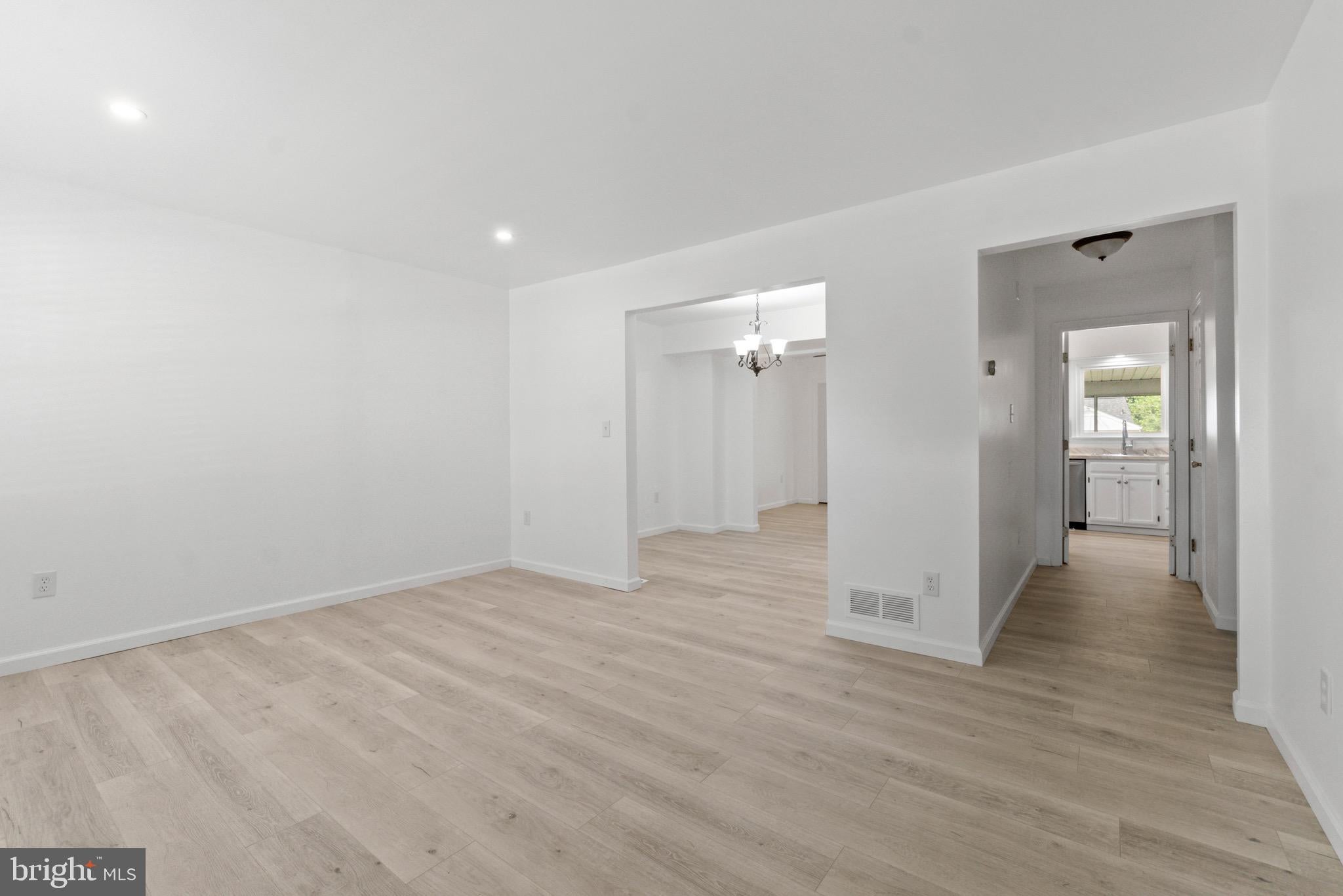 322 HARLAN SQUARE A-2