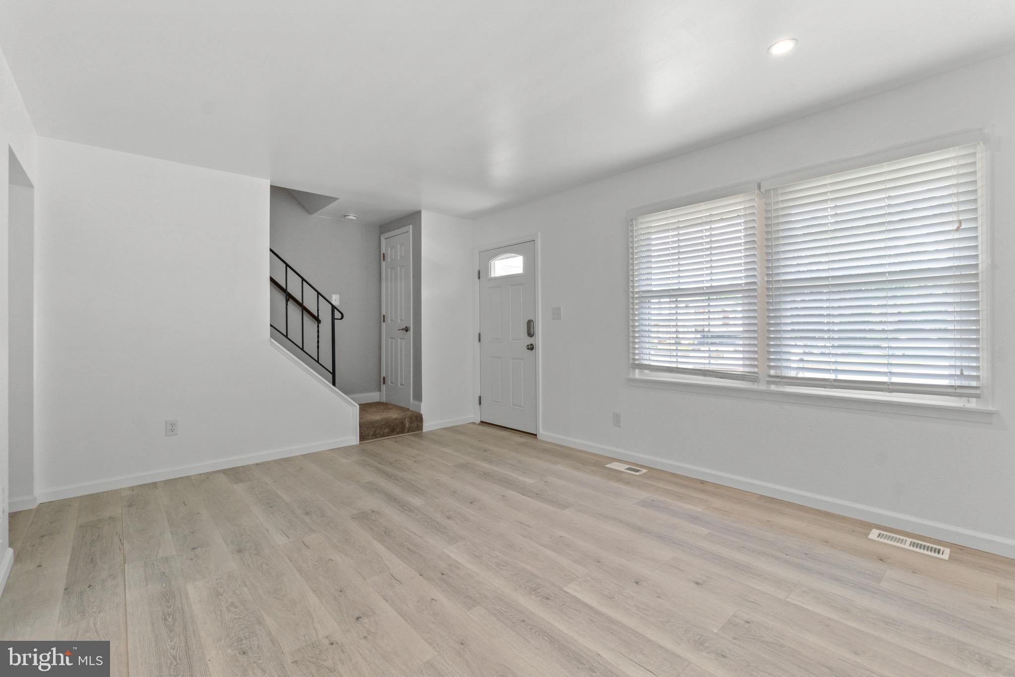 322 HARLAN SQUARE A-2