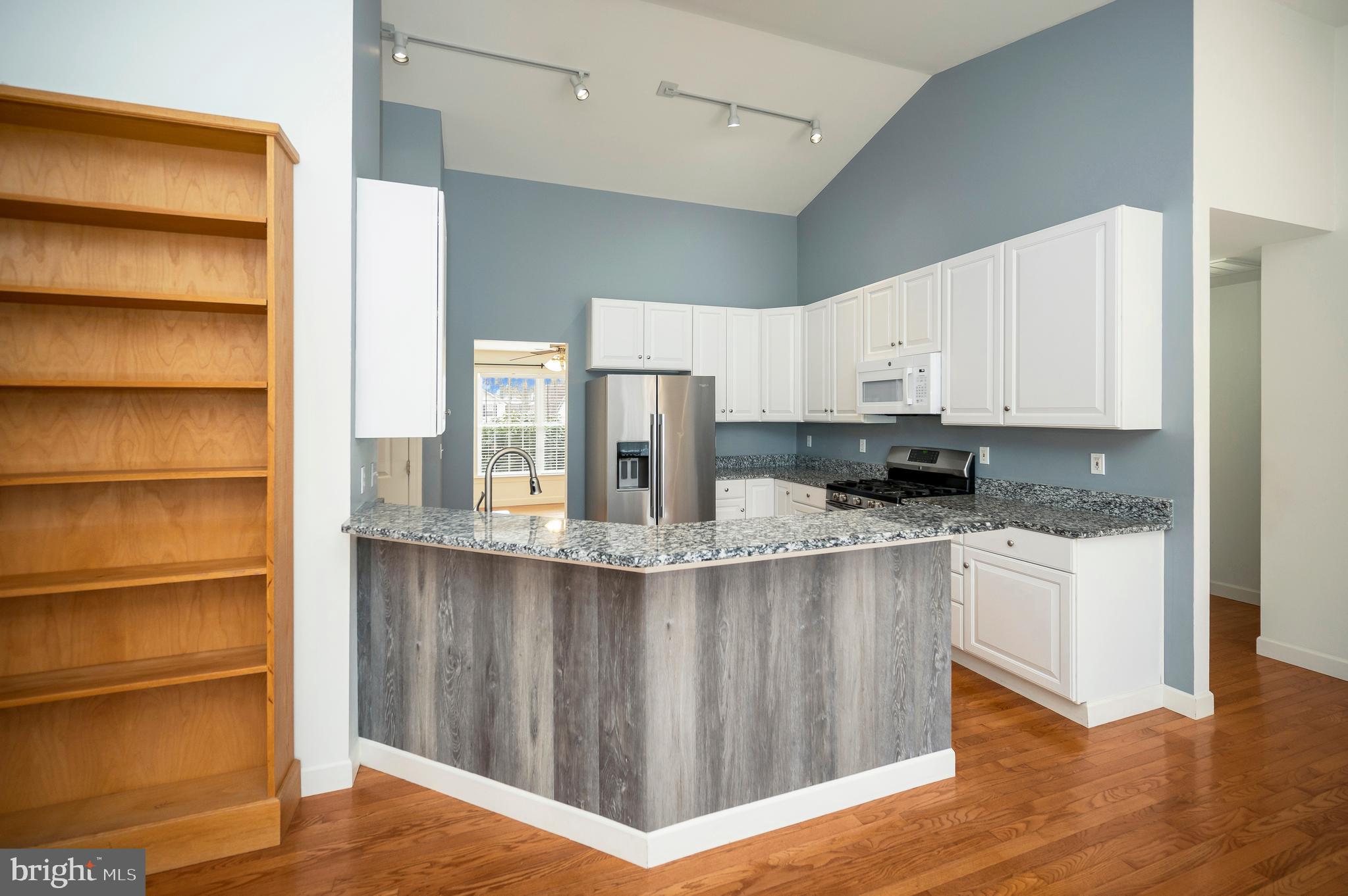 LAKE OF THE WOODS - Residential