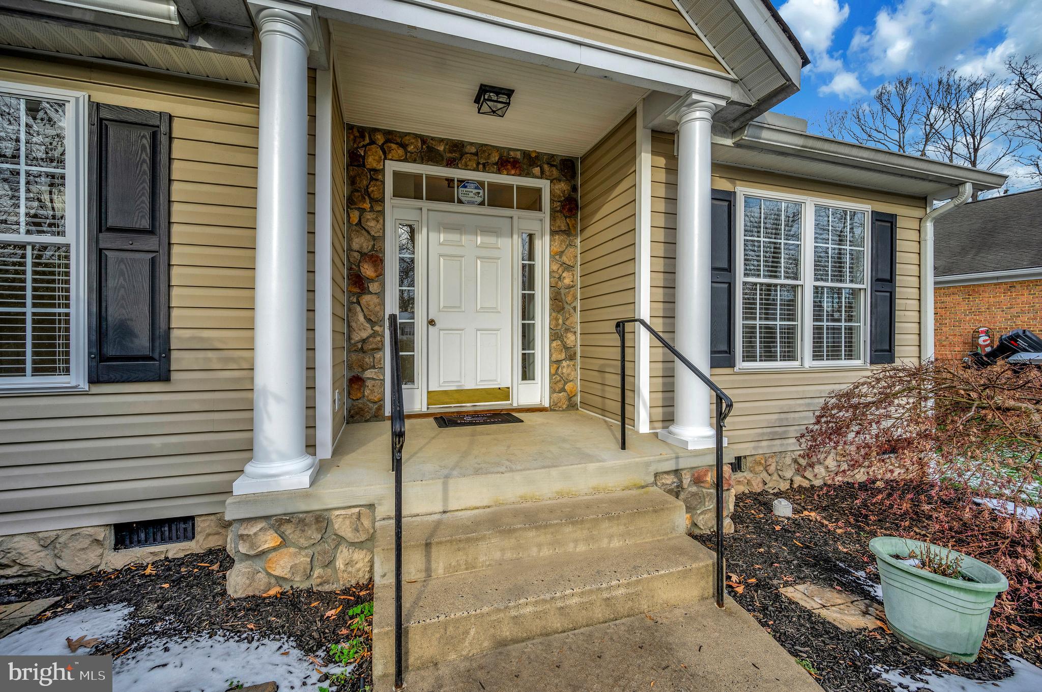 LAKE OF THE WOODS - Residential