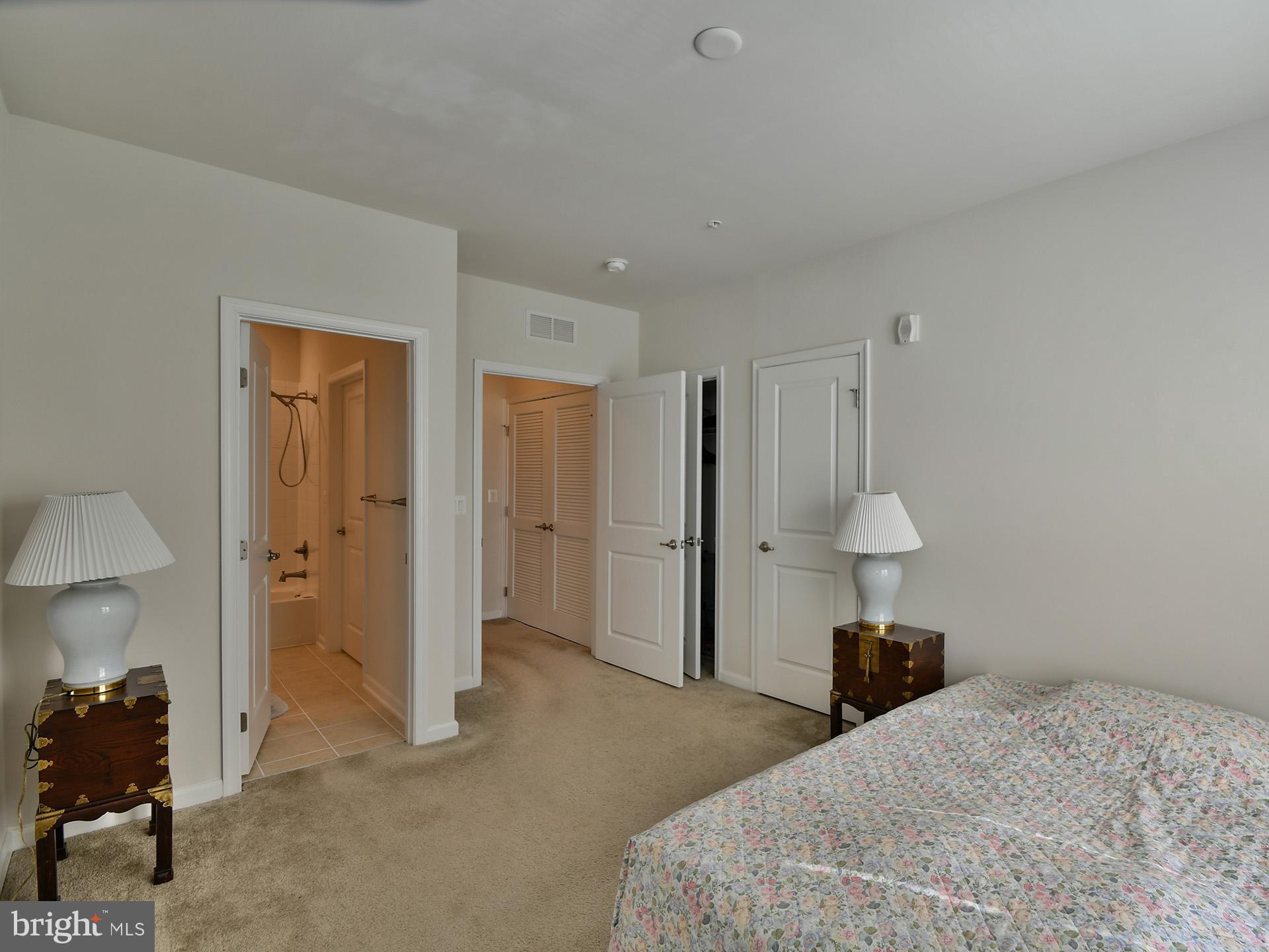 WAVERLY MEWS - Residential