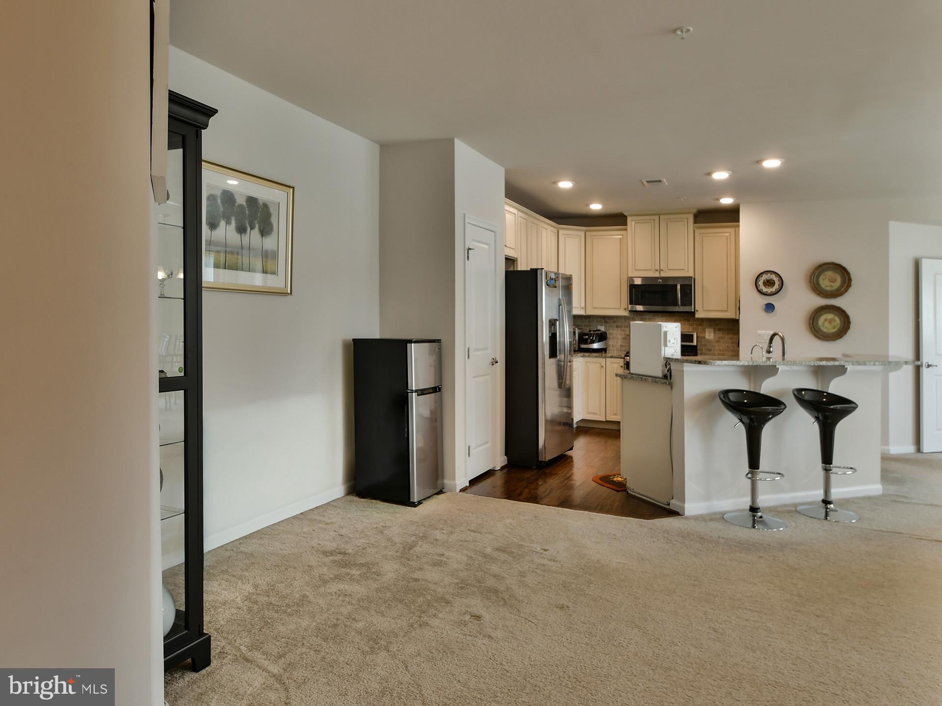 WAVERLY MEWS - Residential