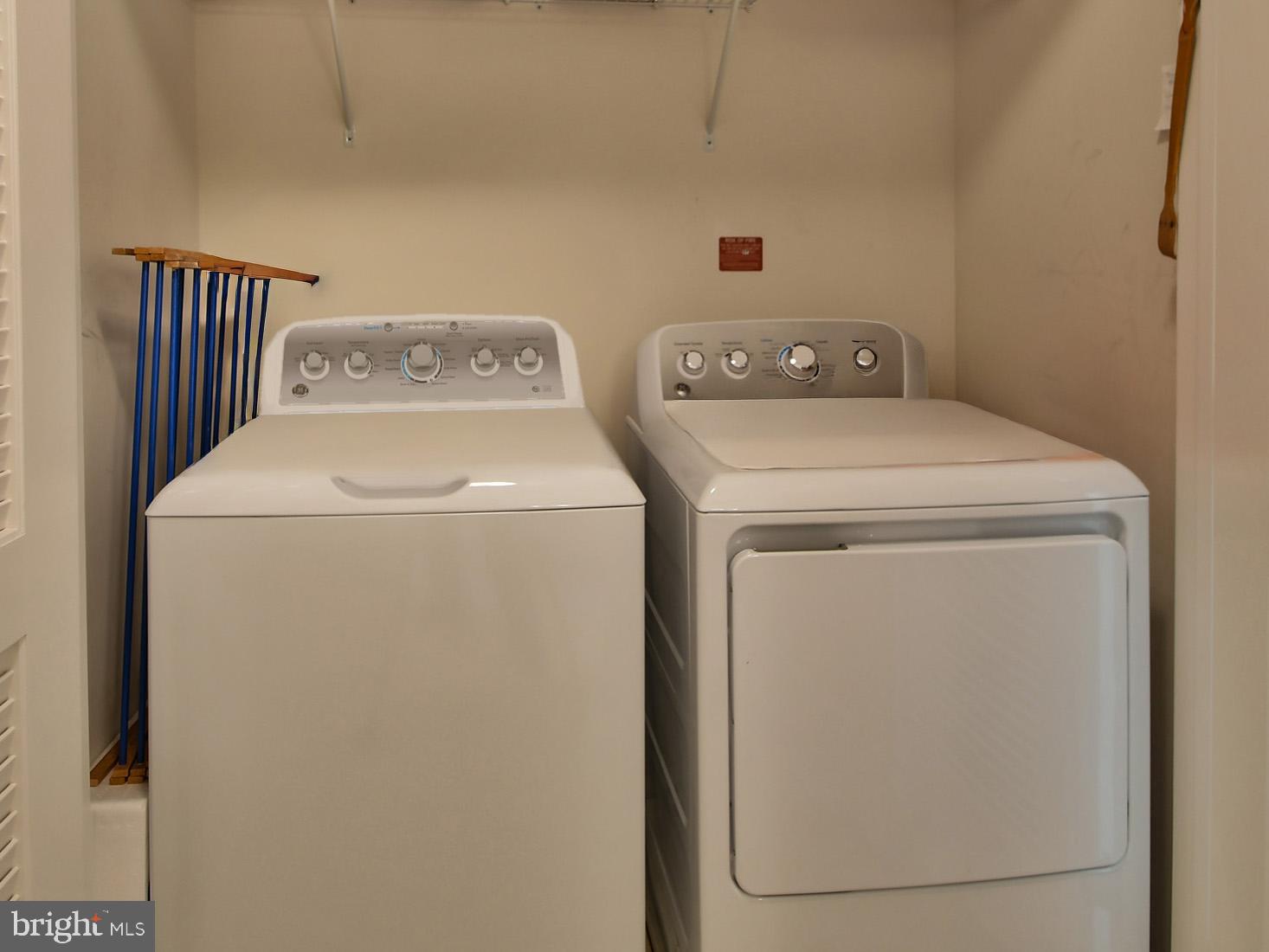 WAVERLY MEWS - Residential