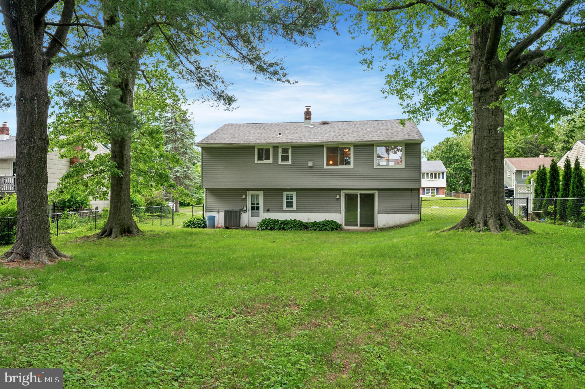 WOODBROOK - Residential