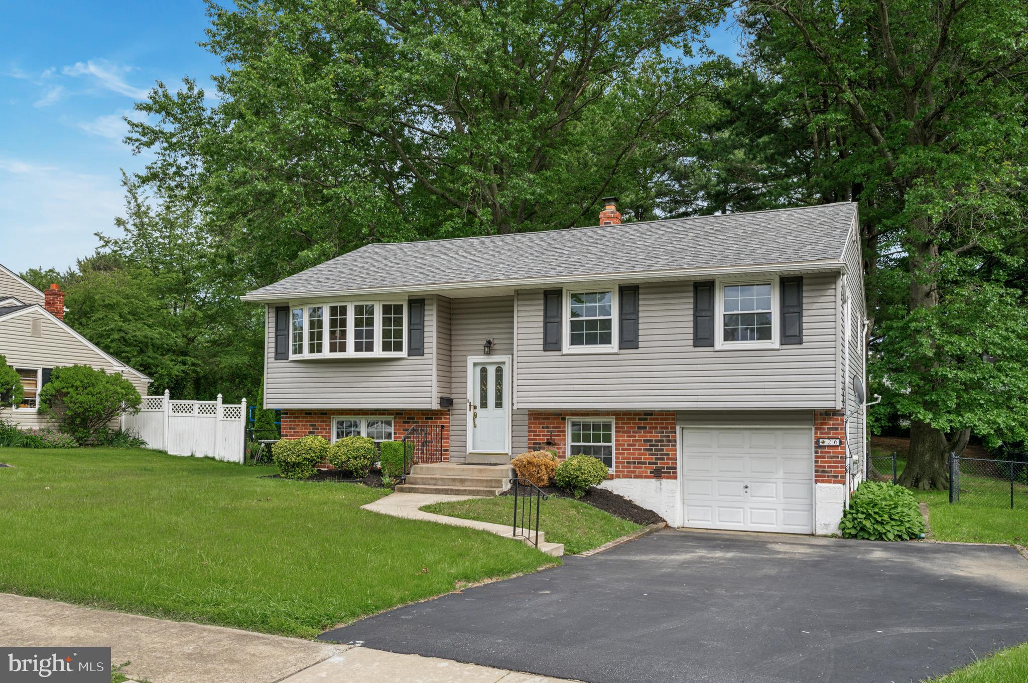 WOODBROOK - Residential