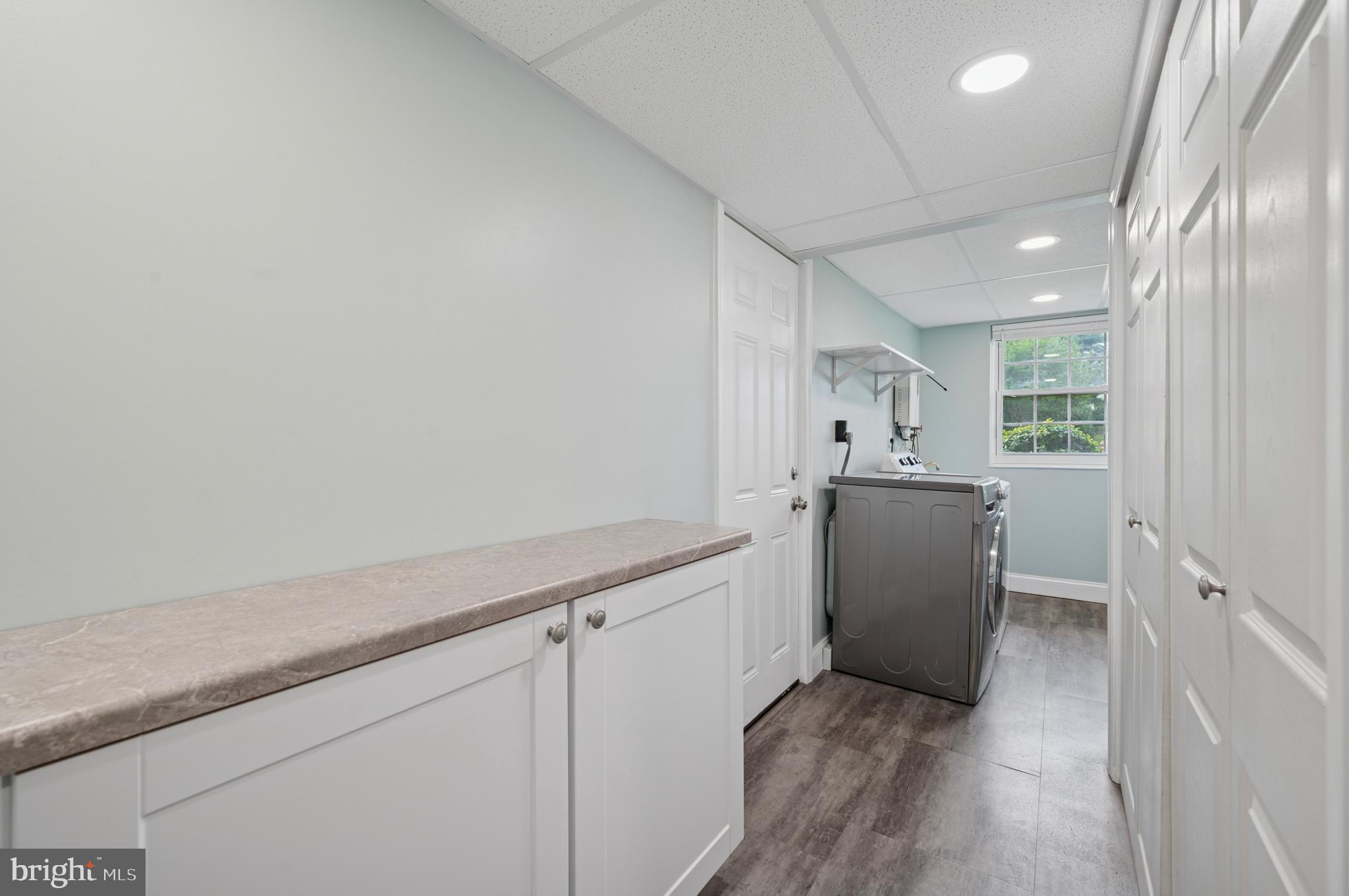 WOODBROOK - Residential