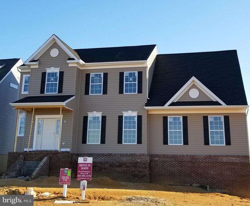 MARCH DELIVERY: Three Levels Finished. Hardwood at DR,Kitch&Foyer, SS Appliances w/Double Ovens & 30" Elect. Cooktop, Upgraded Cabinets throughout, Gas Fireplace, Covered Front Stoop, 3.5 Baths, 4 BR, Ceramic Tile at Owner's Bath Floor & Upgraded Tile at Owner's Shower Walls & Tub Surround, Finished Rec Room & Full Bath, Community Pool, Clubhouse, Tennis & Basketball Courts, Walking Trails.