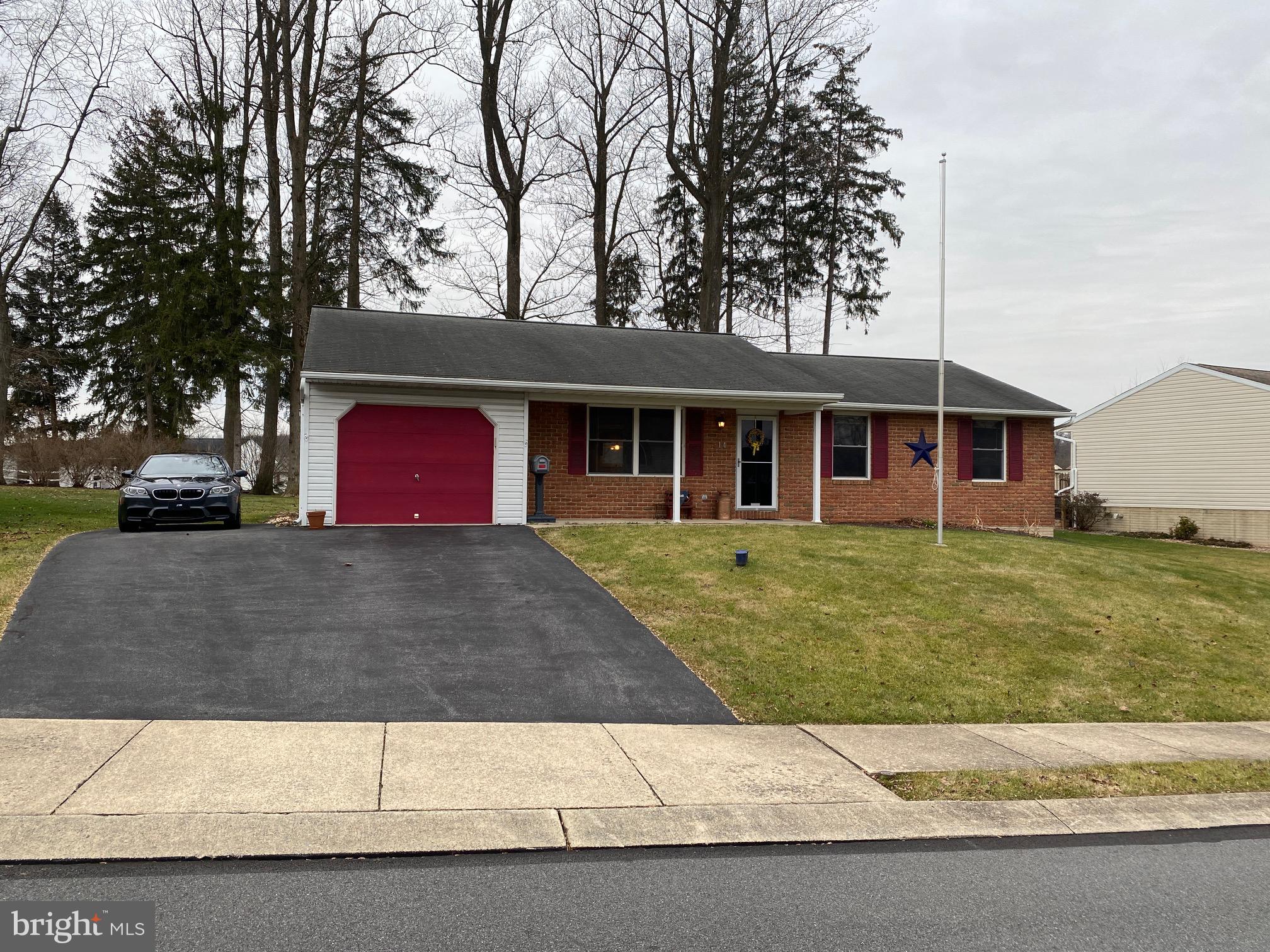 OLD HOMESTEAD - Residential