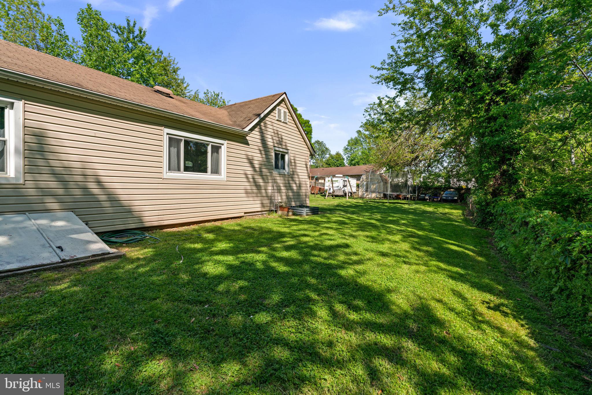 TWIN RIVER BEACH - Residential