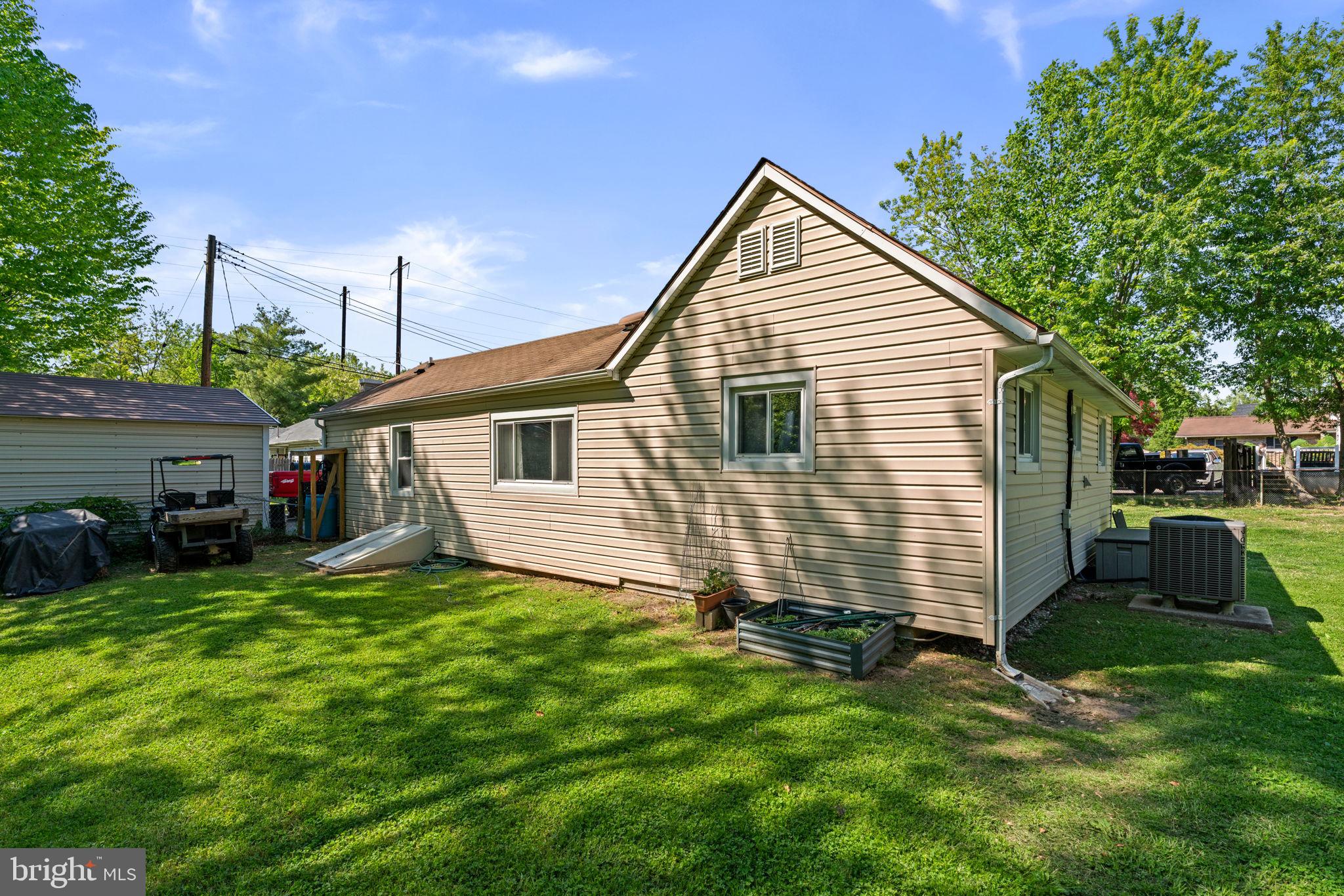 TWIN RIVER BEACH - Residential