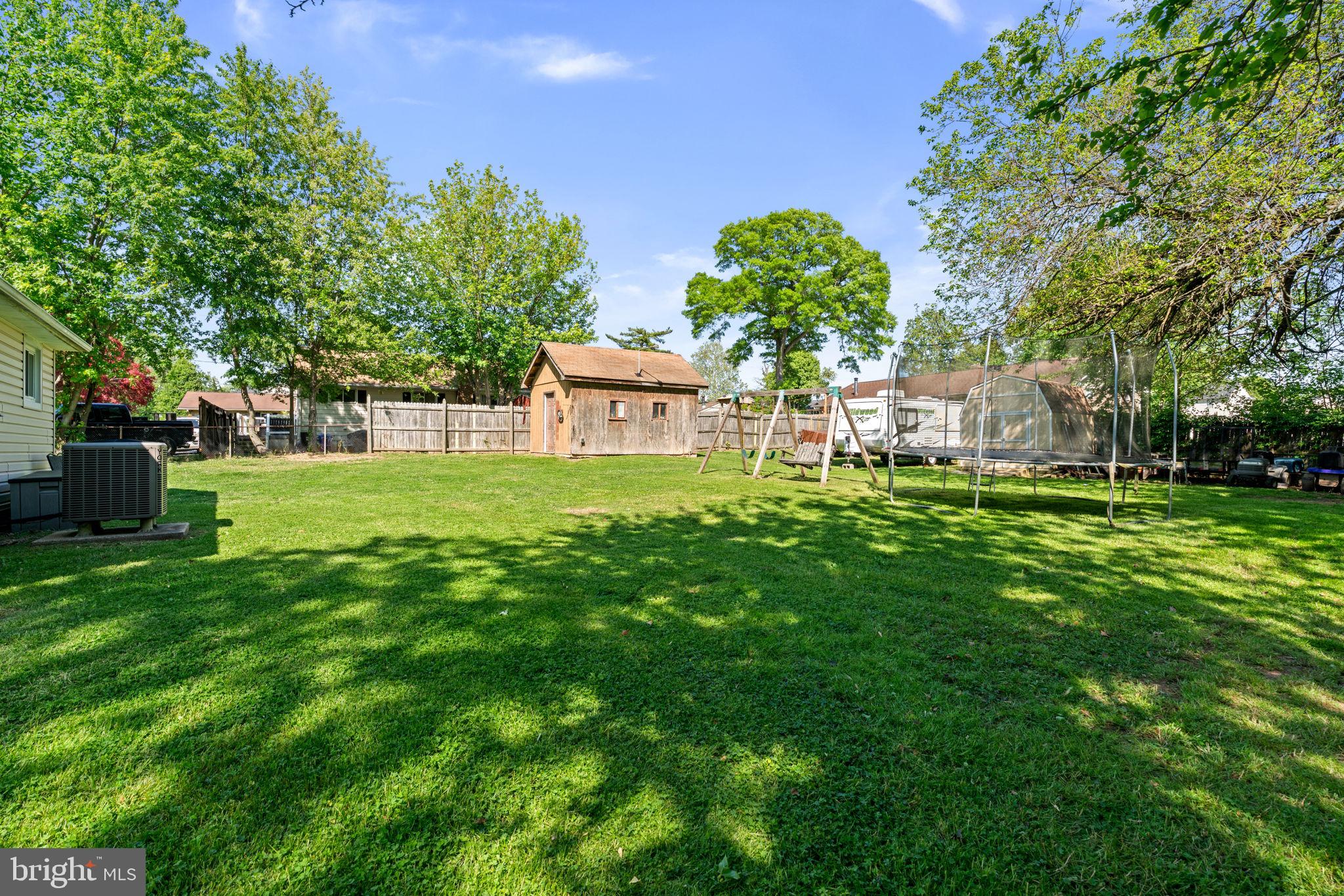 TWIN RIVER BEACH - Residential