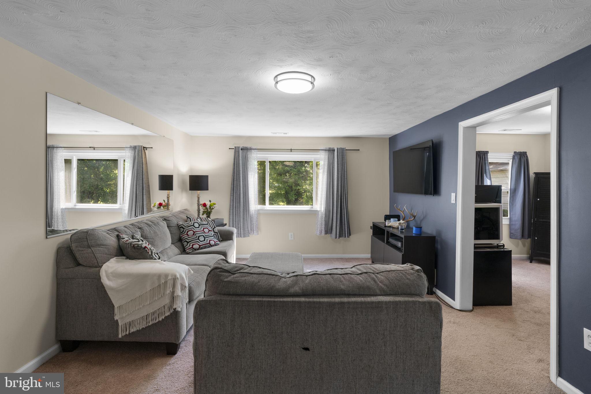 TWIN RIVER BEACH - Residential