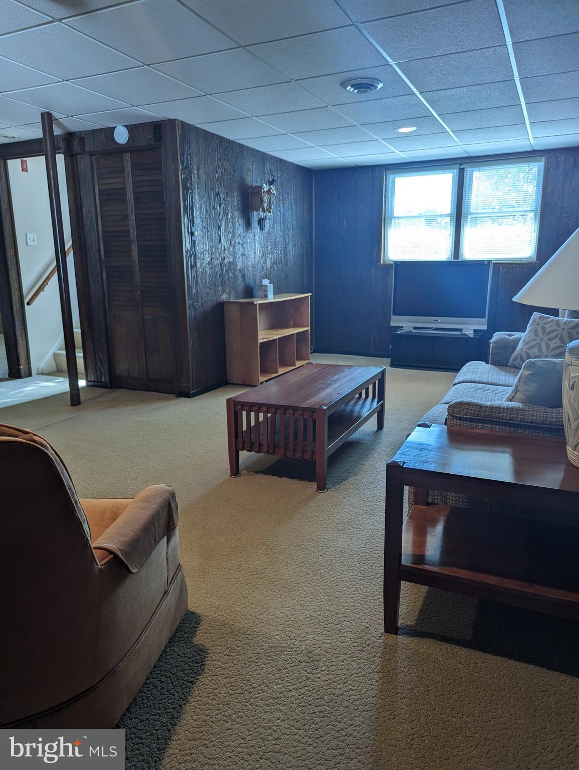 SHORELAND - Residential