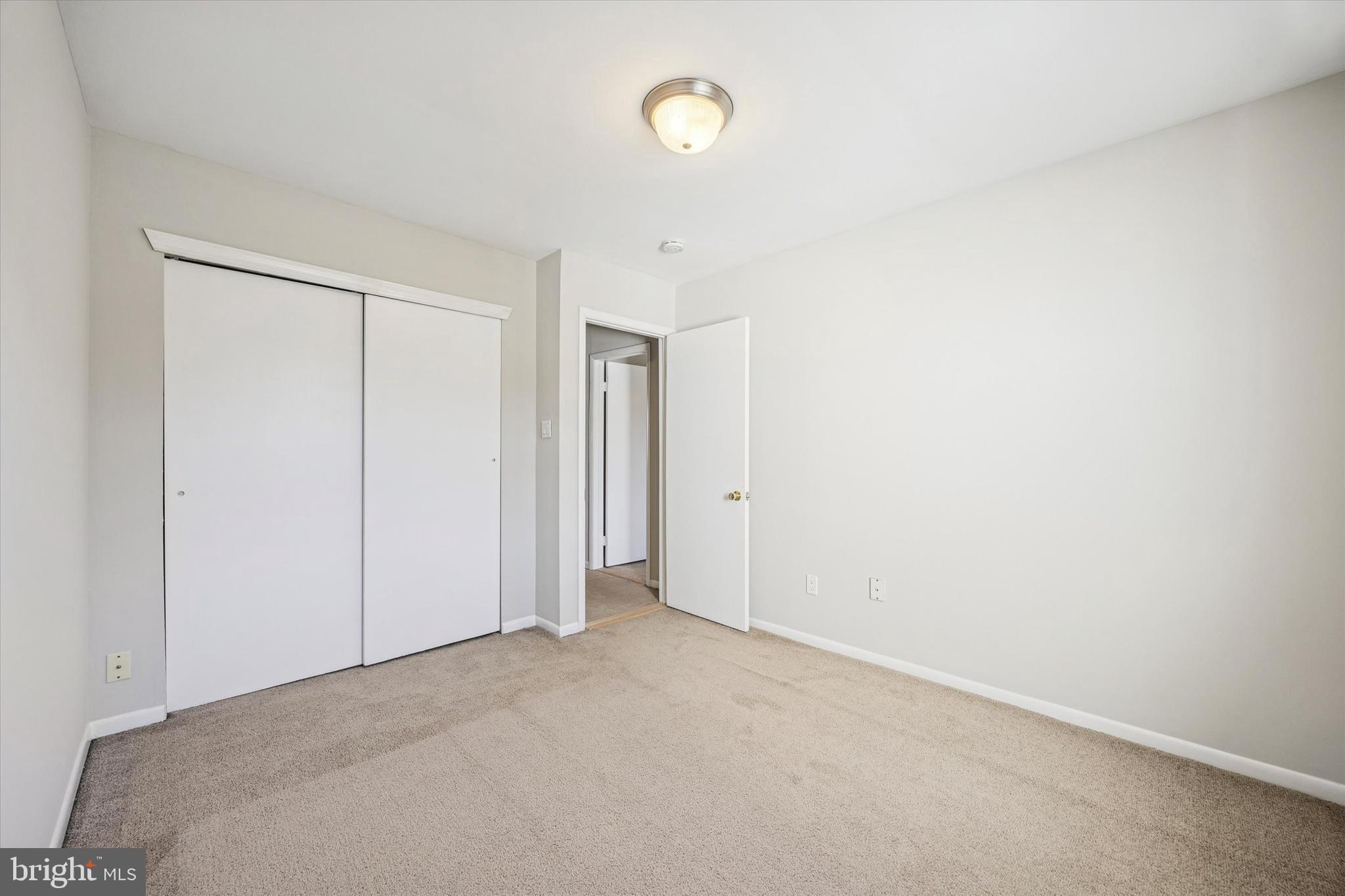 MAPLE HILL - Residential