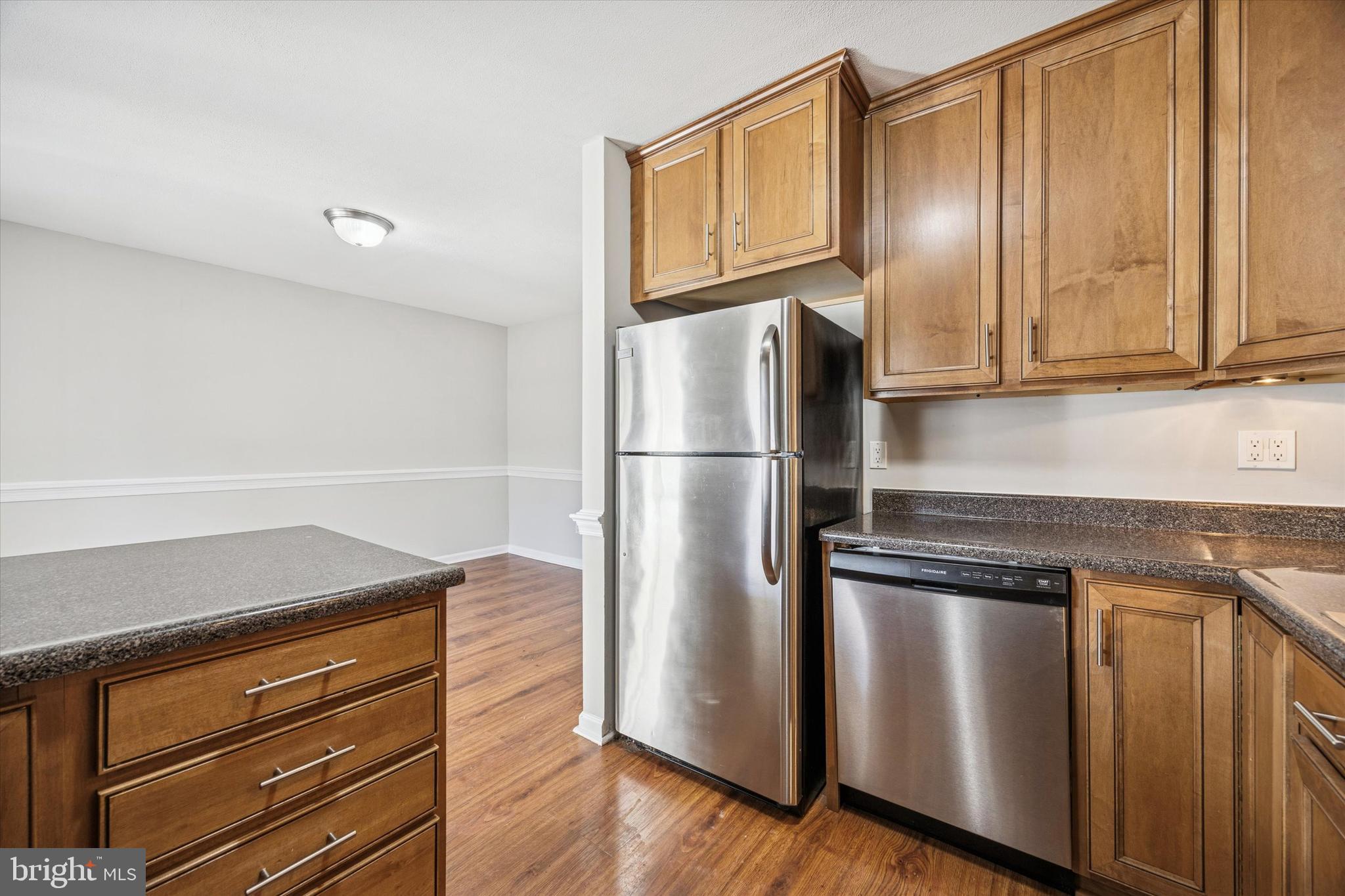 MAPLE HILL - Residential