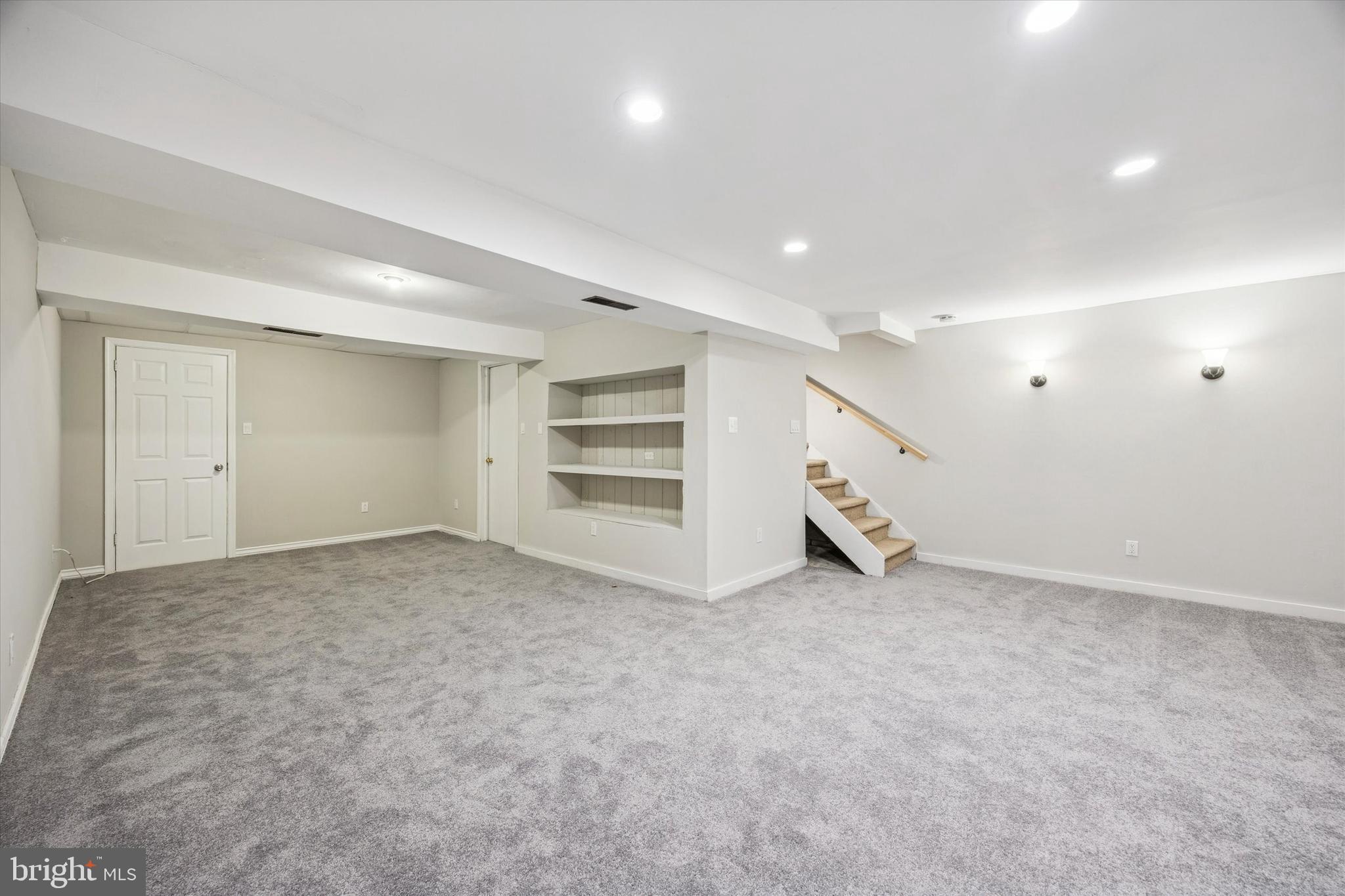 MAPLE HILL - Residential