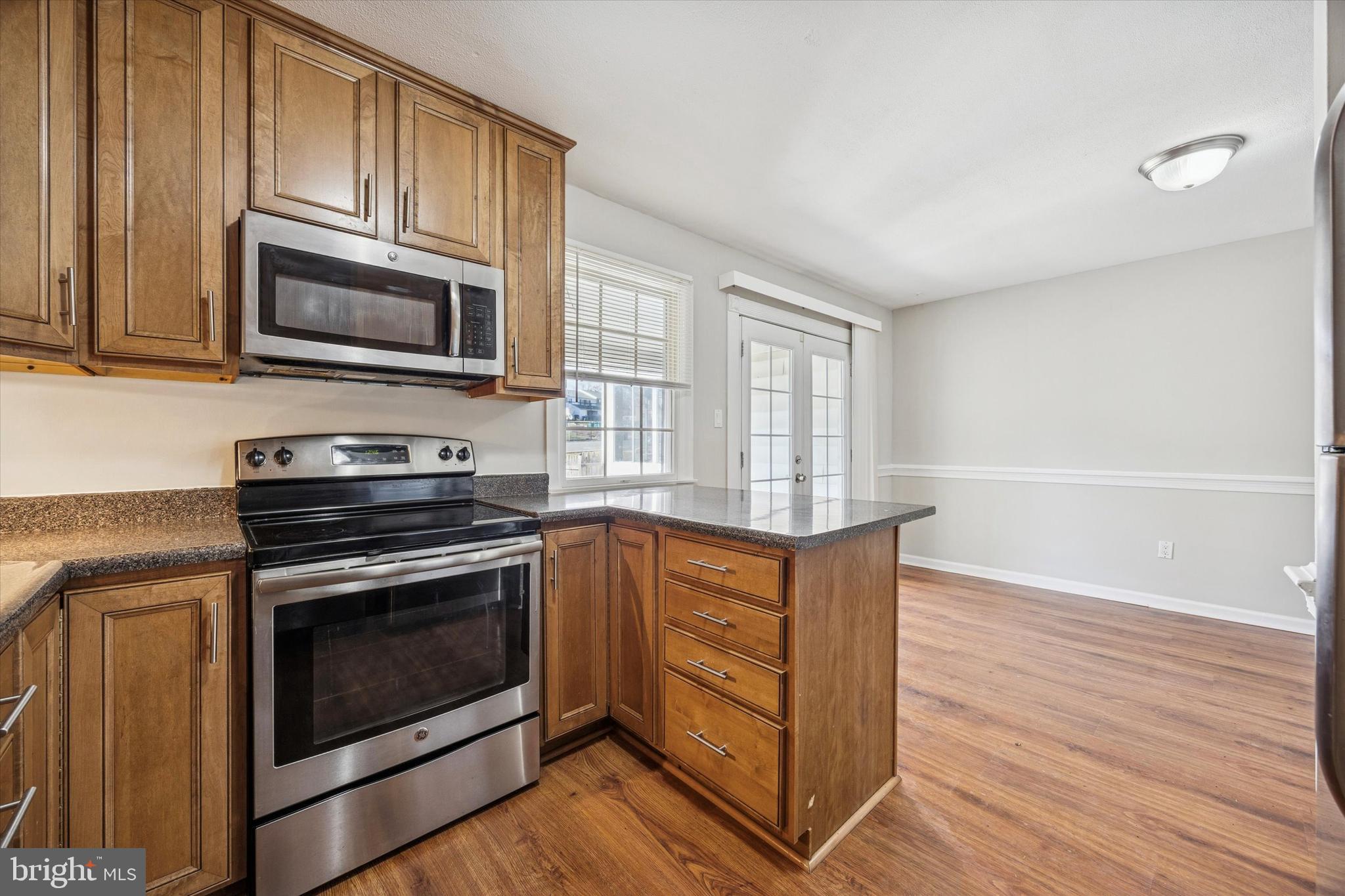 MAPLE HILL - Residential