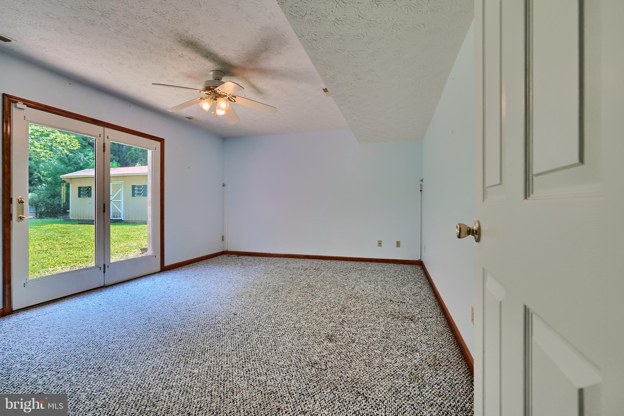 OCTORARO LAKES - Residential