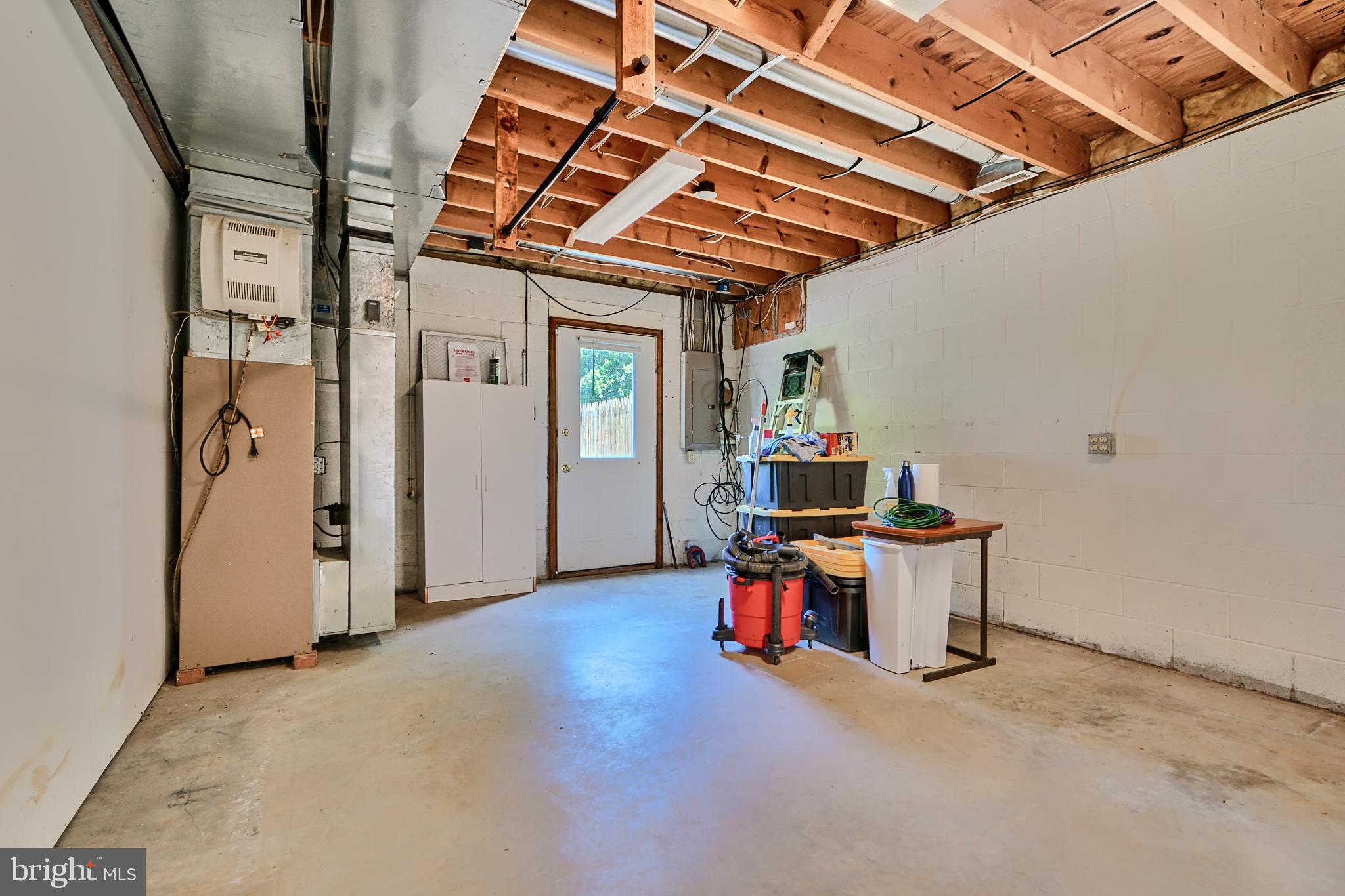 OCTORARO LAKES - Residential