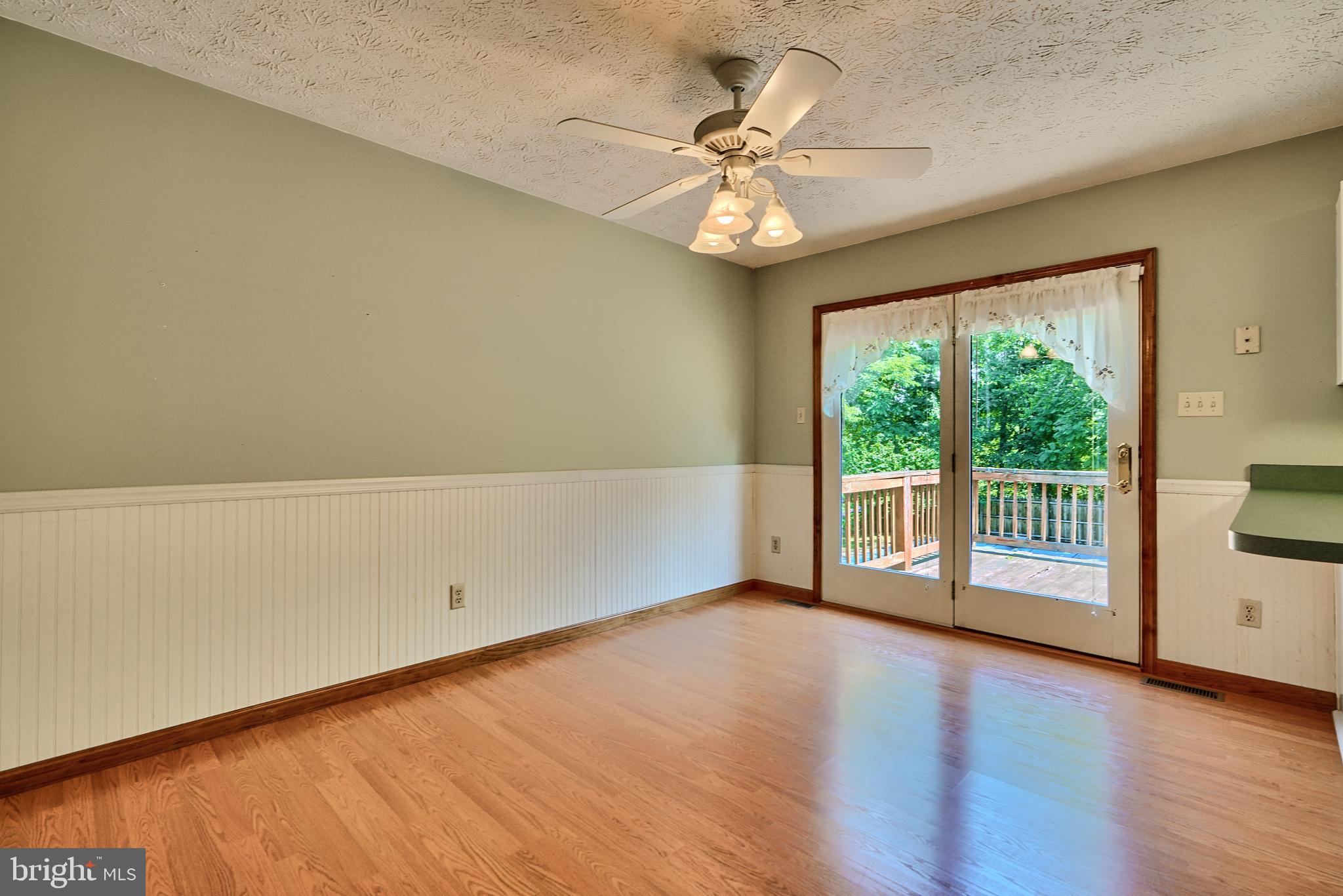 OCTORARO LAKES - Residential