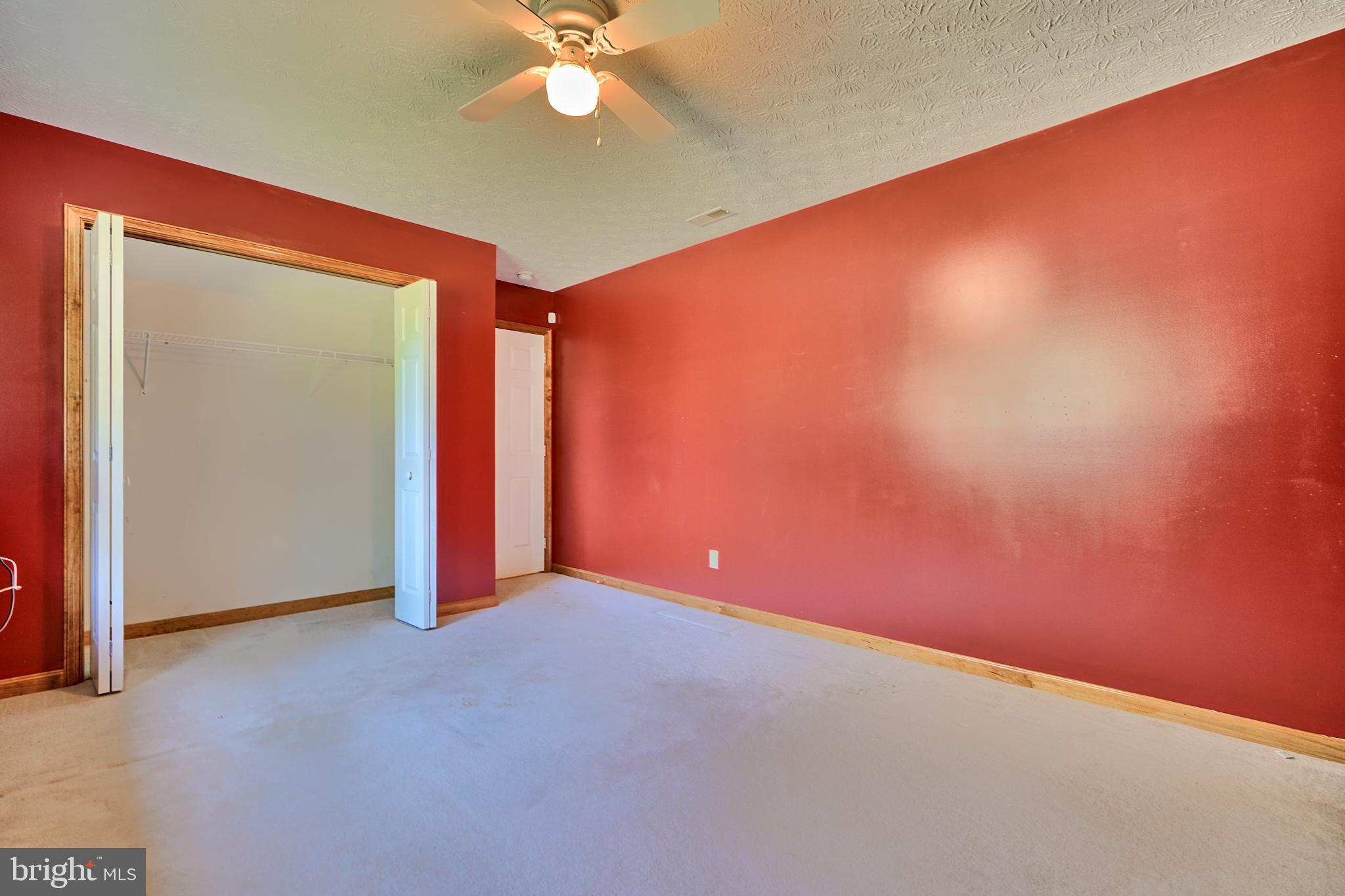 OCTORARO LAKES - Residential