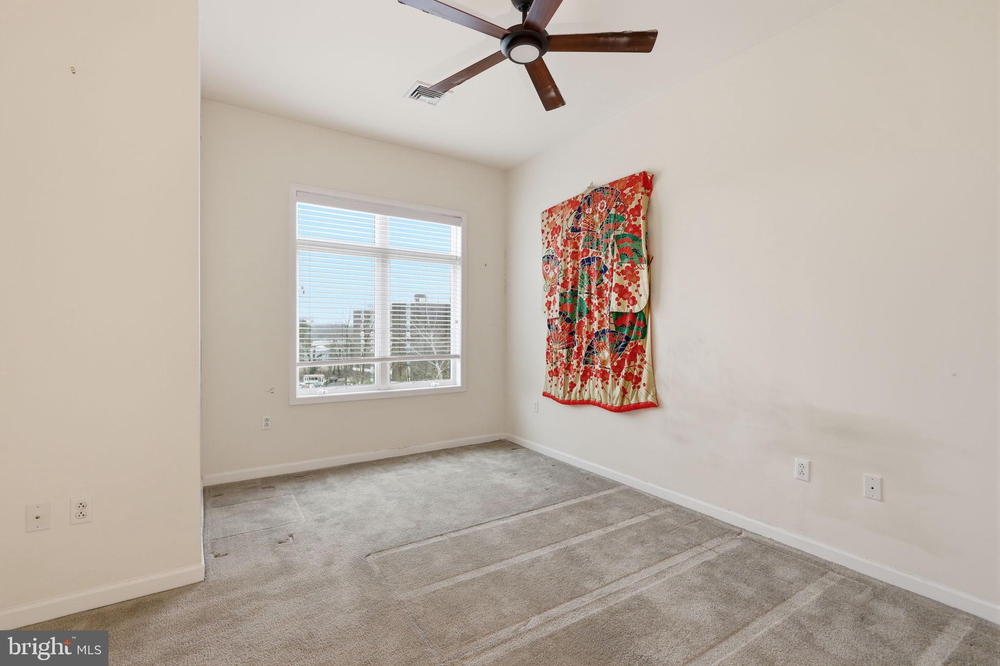 HUNTINGDON PLACE - Residential