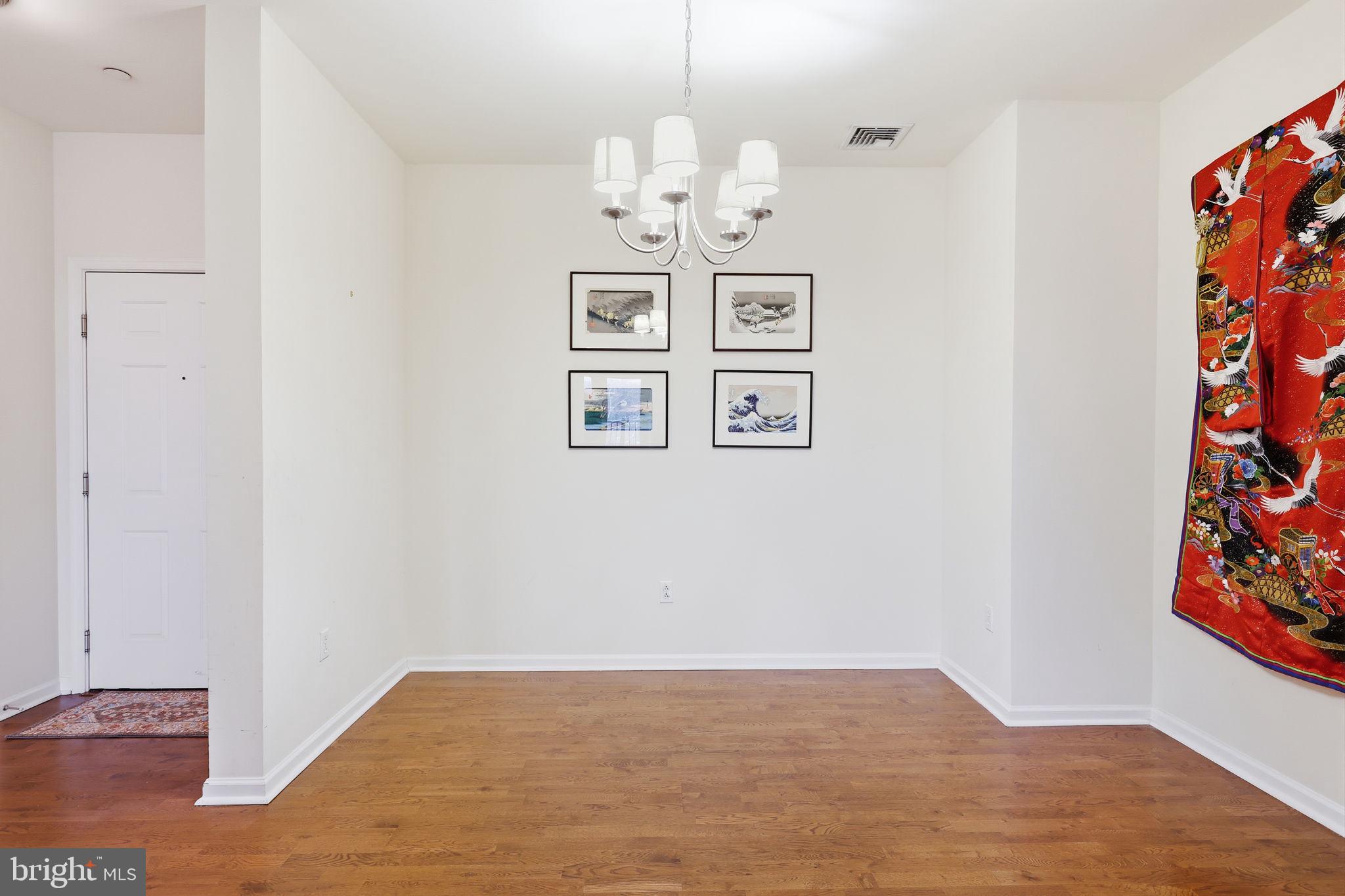 HUNTINGDON PLACE - Residential