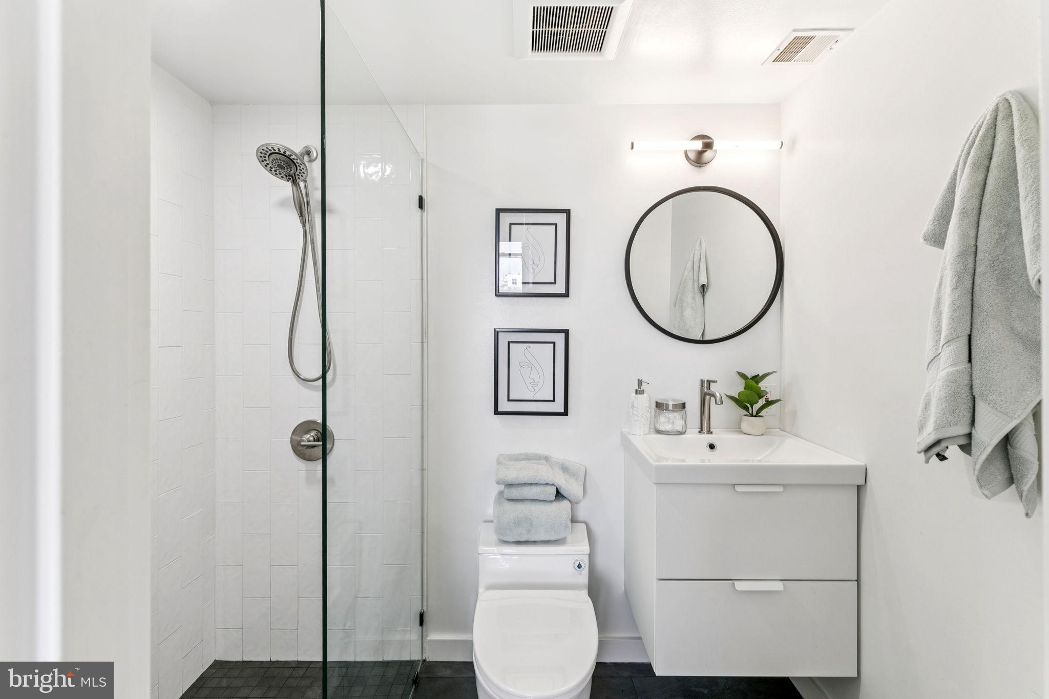 200 CHRISTIAN STREET 32