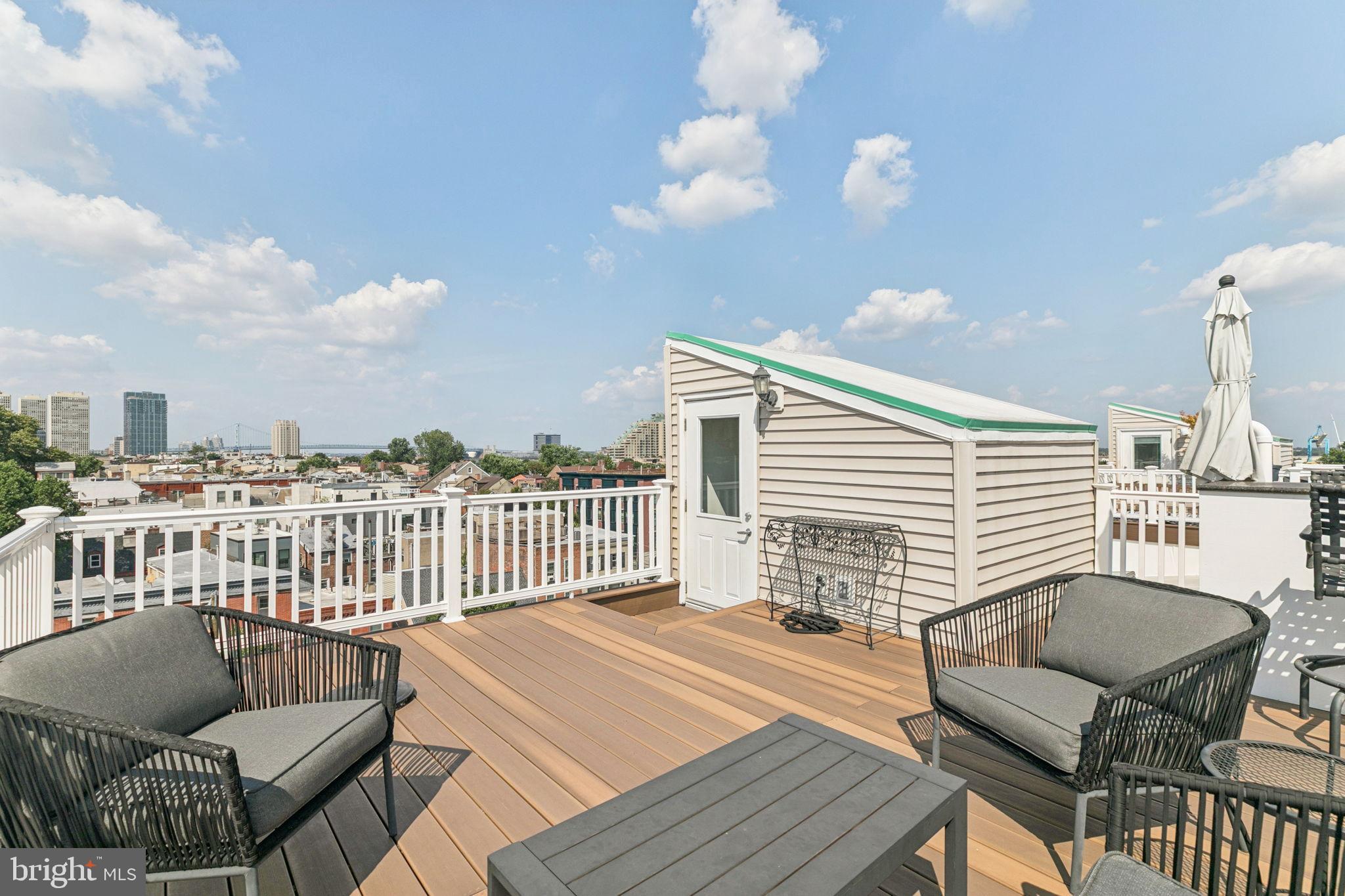 200 CHRISTIAN STREET 32