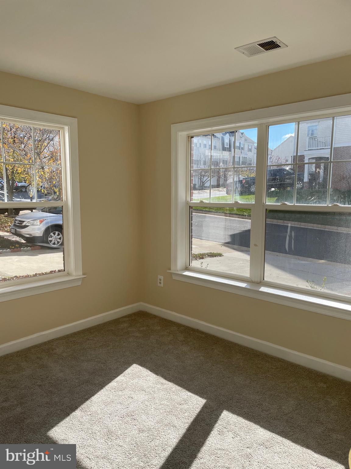 BLOOMS MILL - Residential