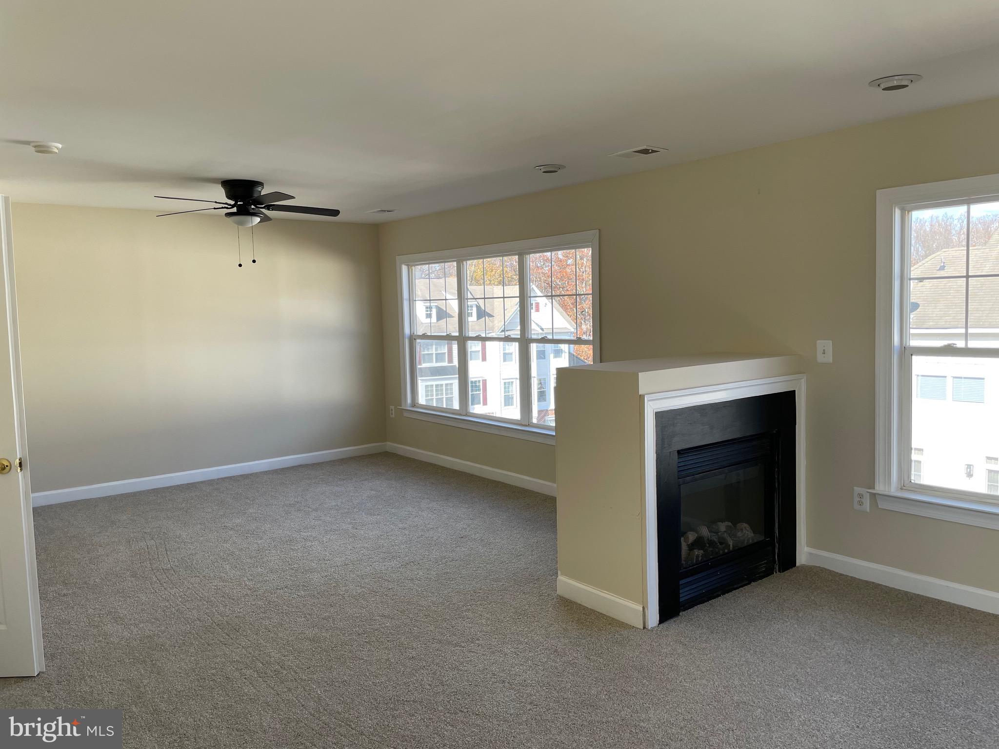 BLOOMS MILL - Residential