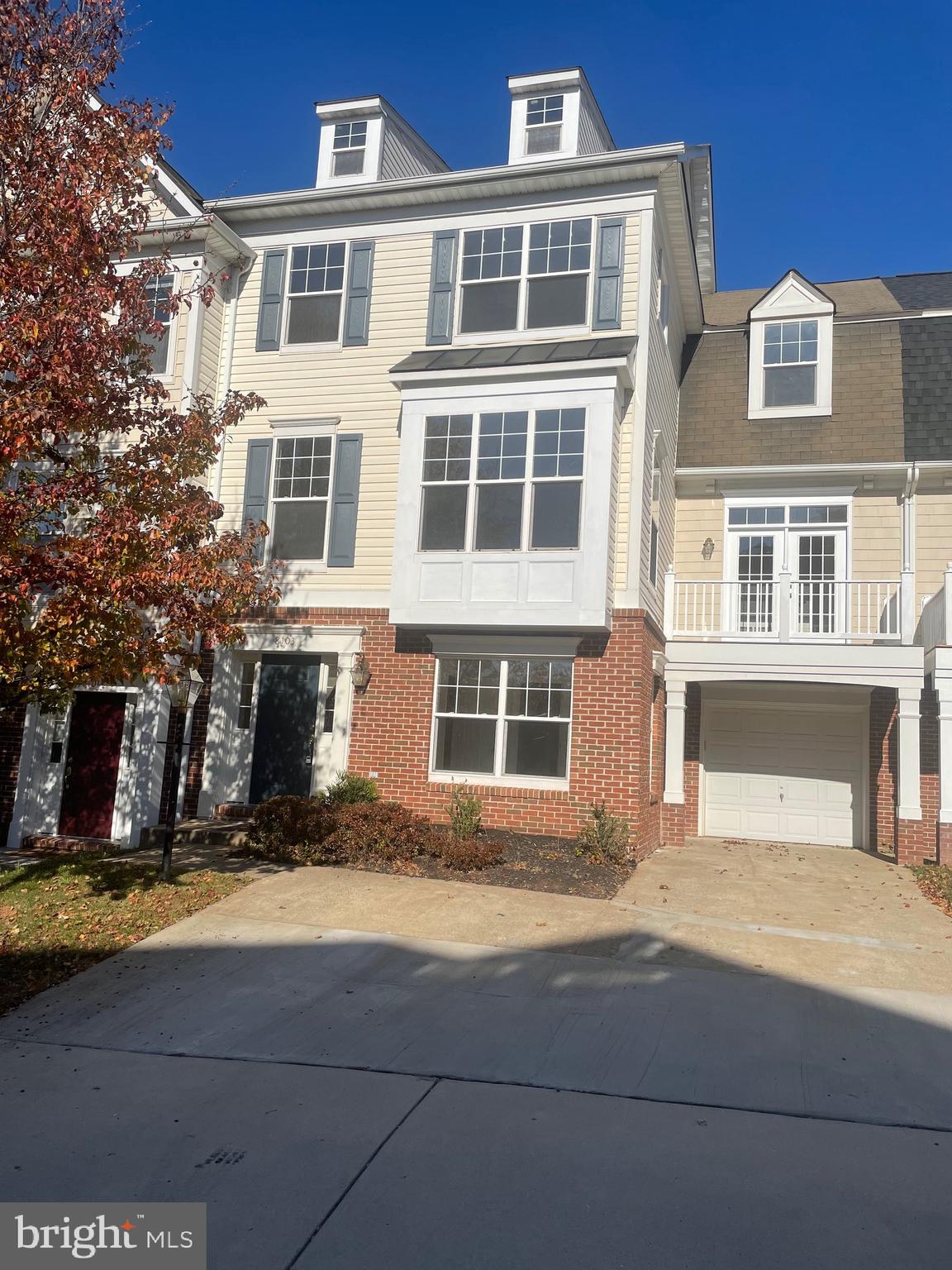 BLOOMS MILL - Residential