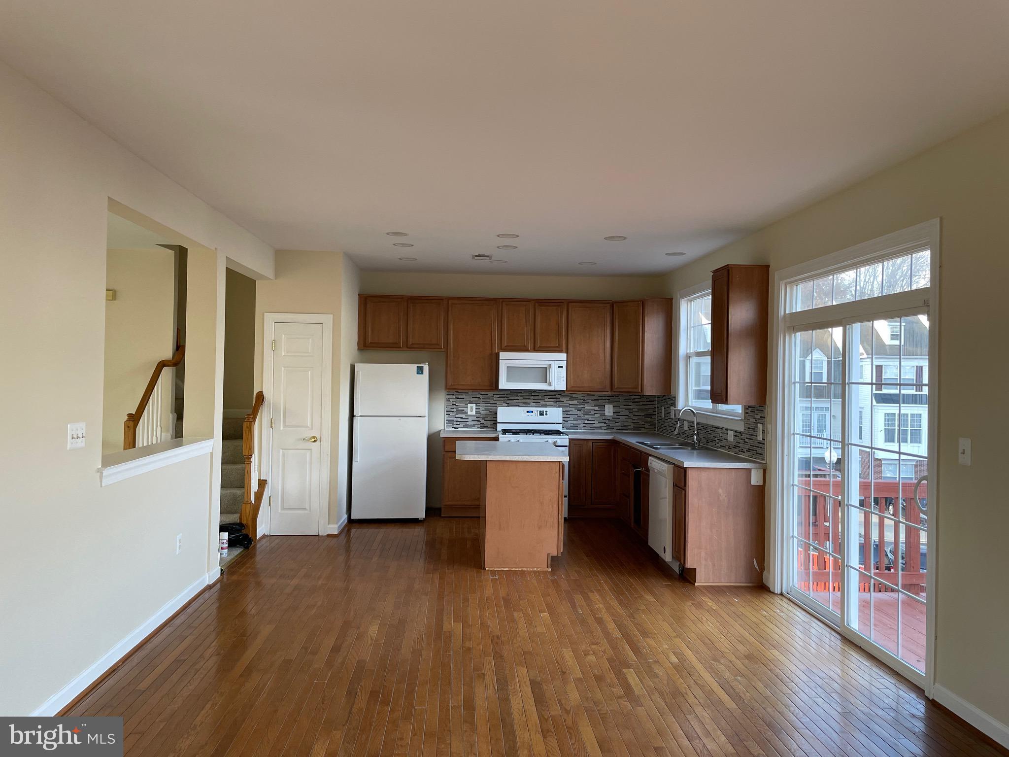 BLOOMS MILL - Residential