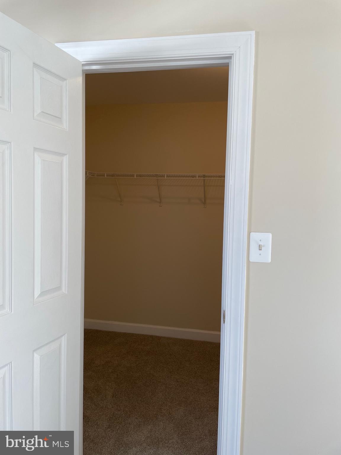 BLOOMS MILL - Residential