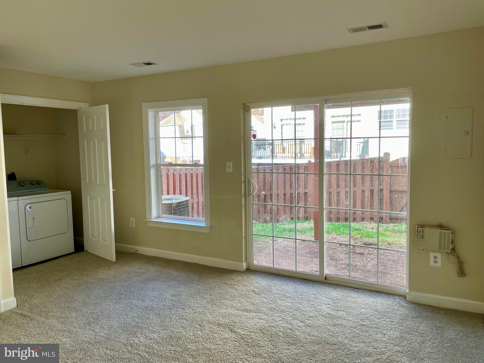 BLOOMS MILL - Residential