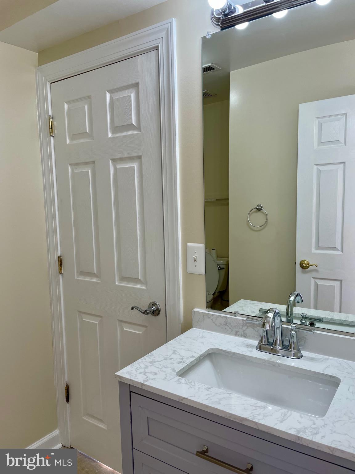 BLOOMS MILL - Residential