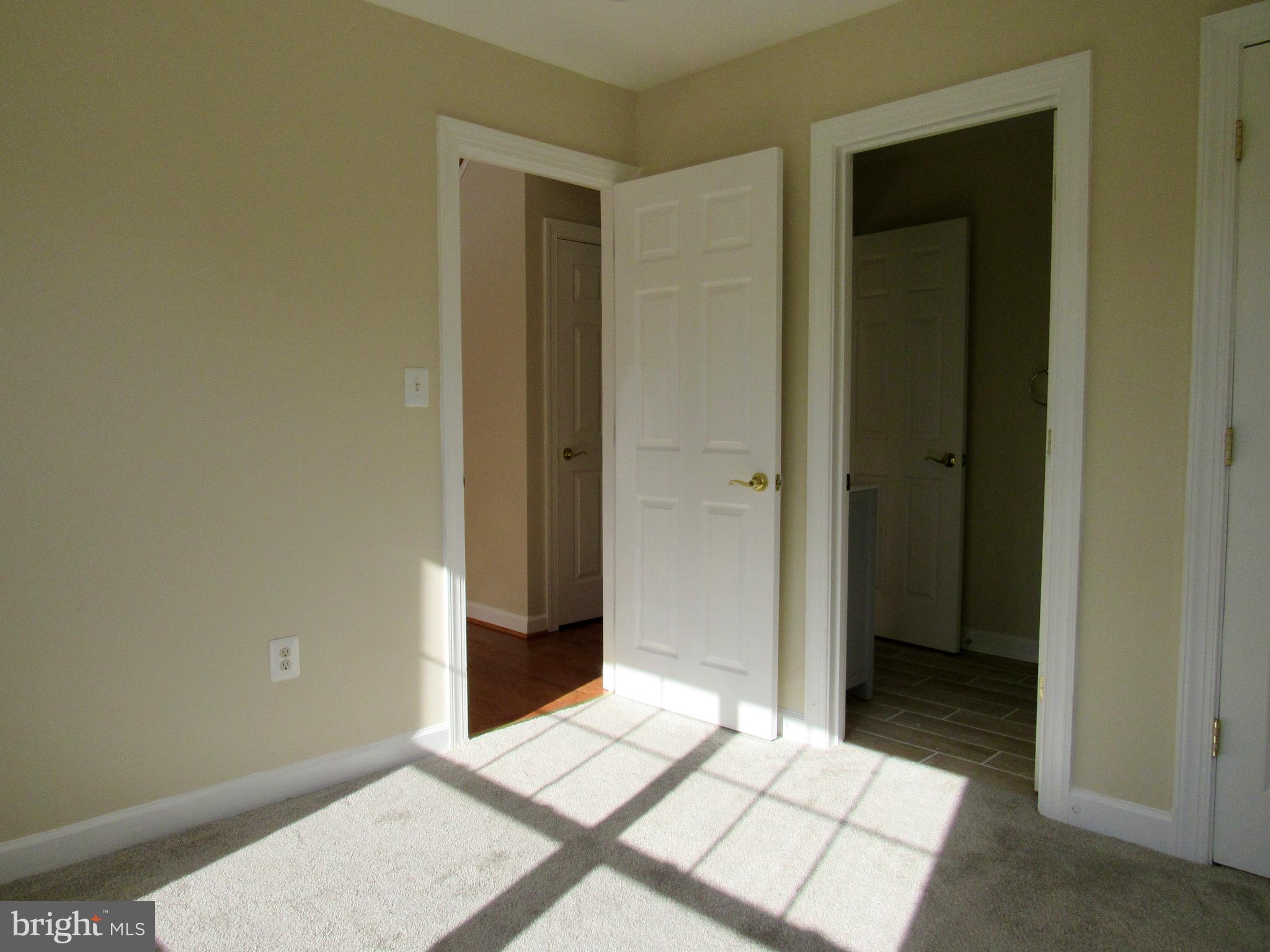 BLOOMS MILL - Residential