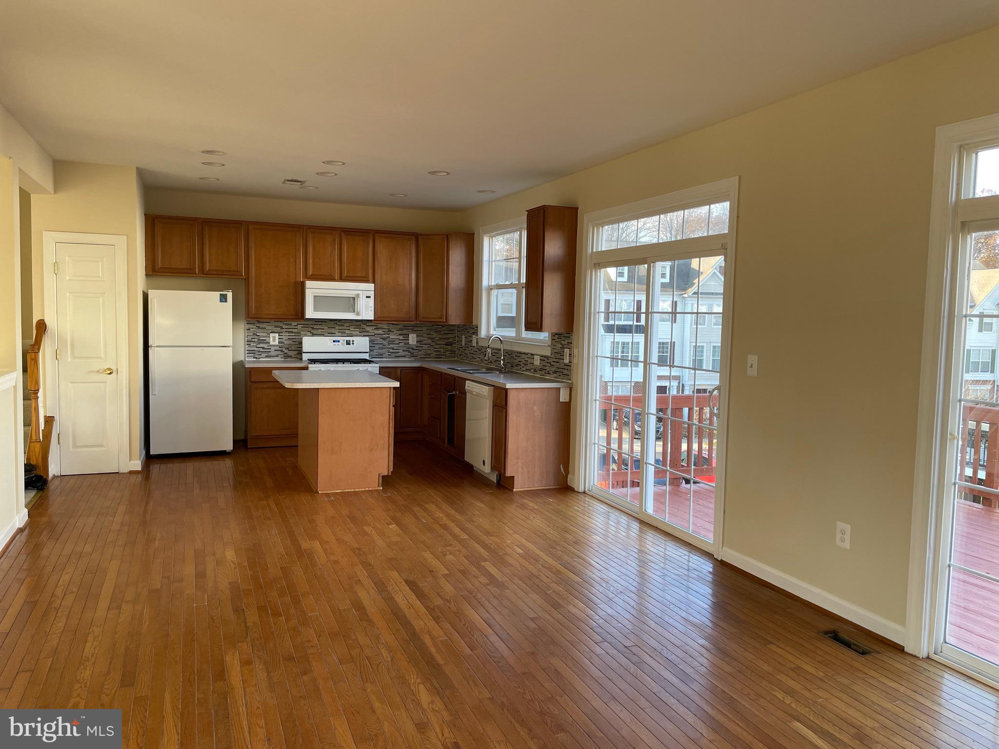 BLOOMS MILL - Residential