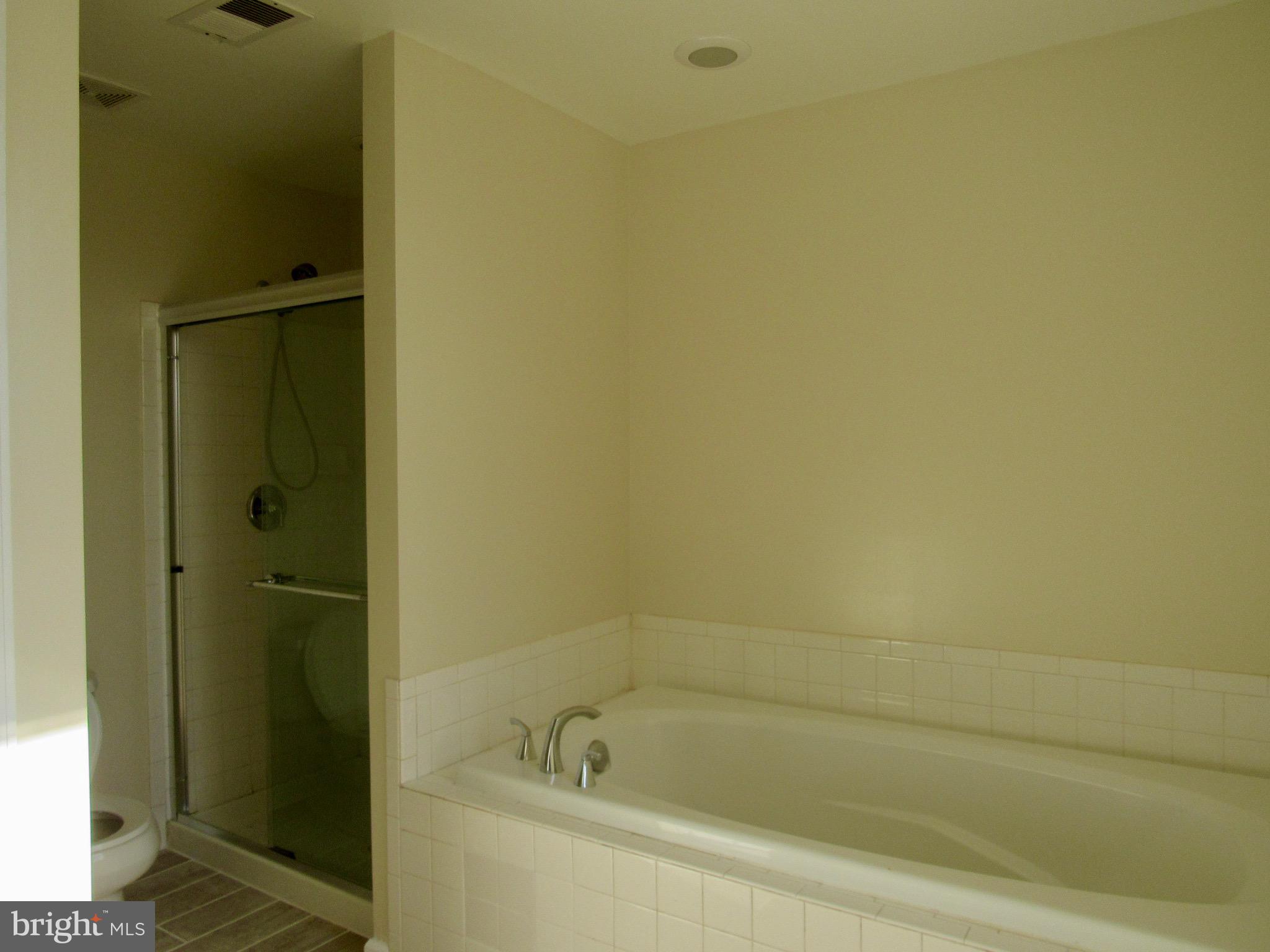 BLOOMS MILL - Residential