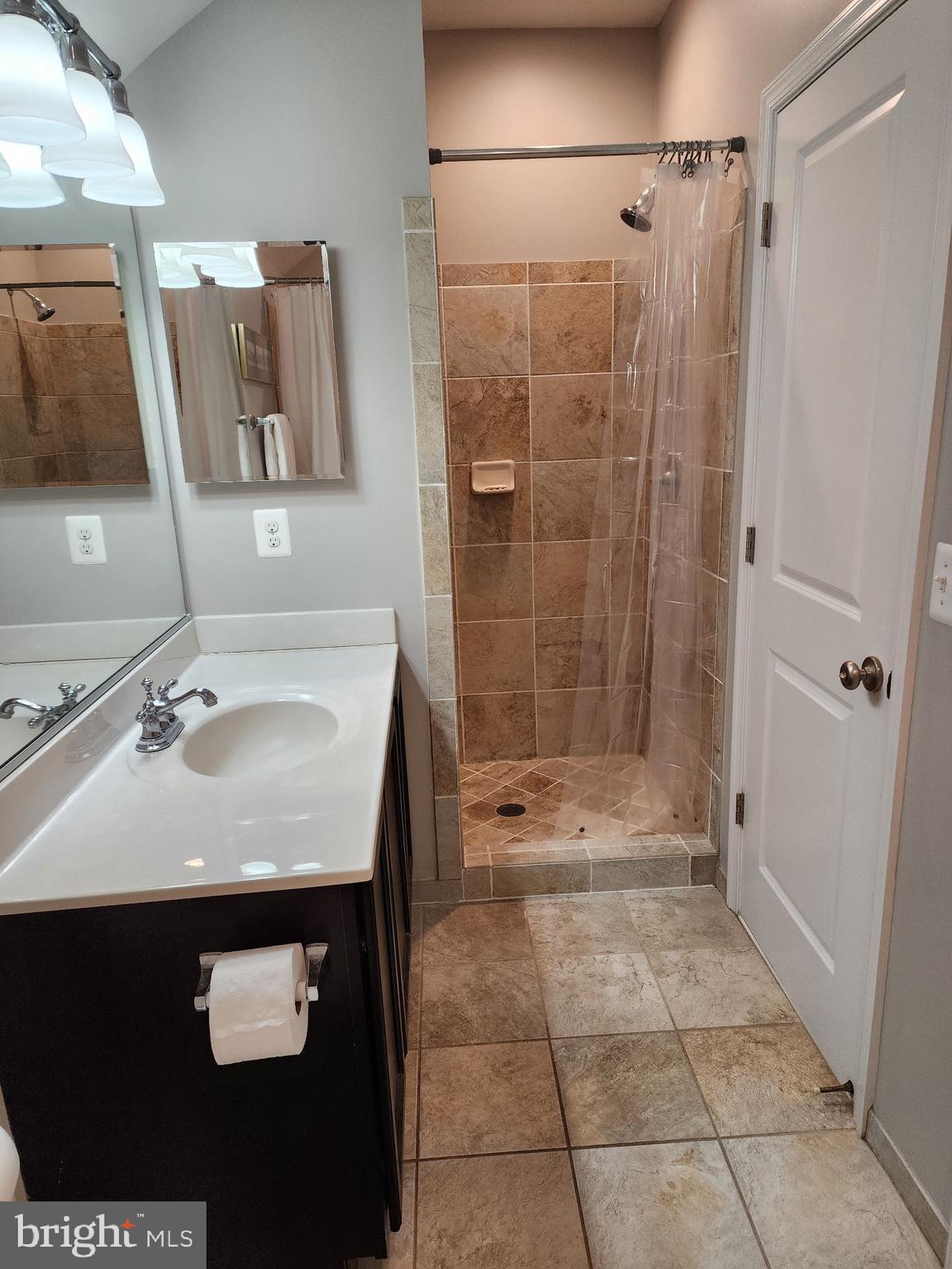 THE VILLAGES OF STEEPLECHASE - Residential