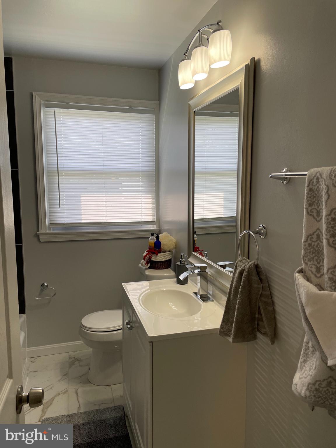 LYNNE ACRES - Residential