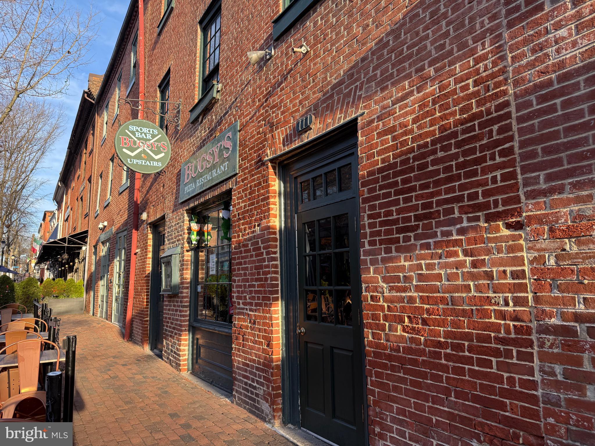 OLD TOWN ALEXANDRIA - Residential