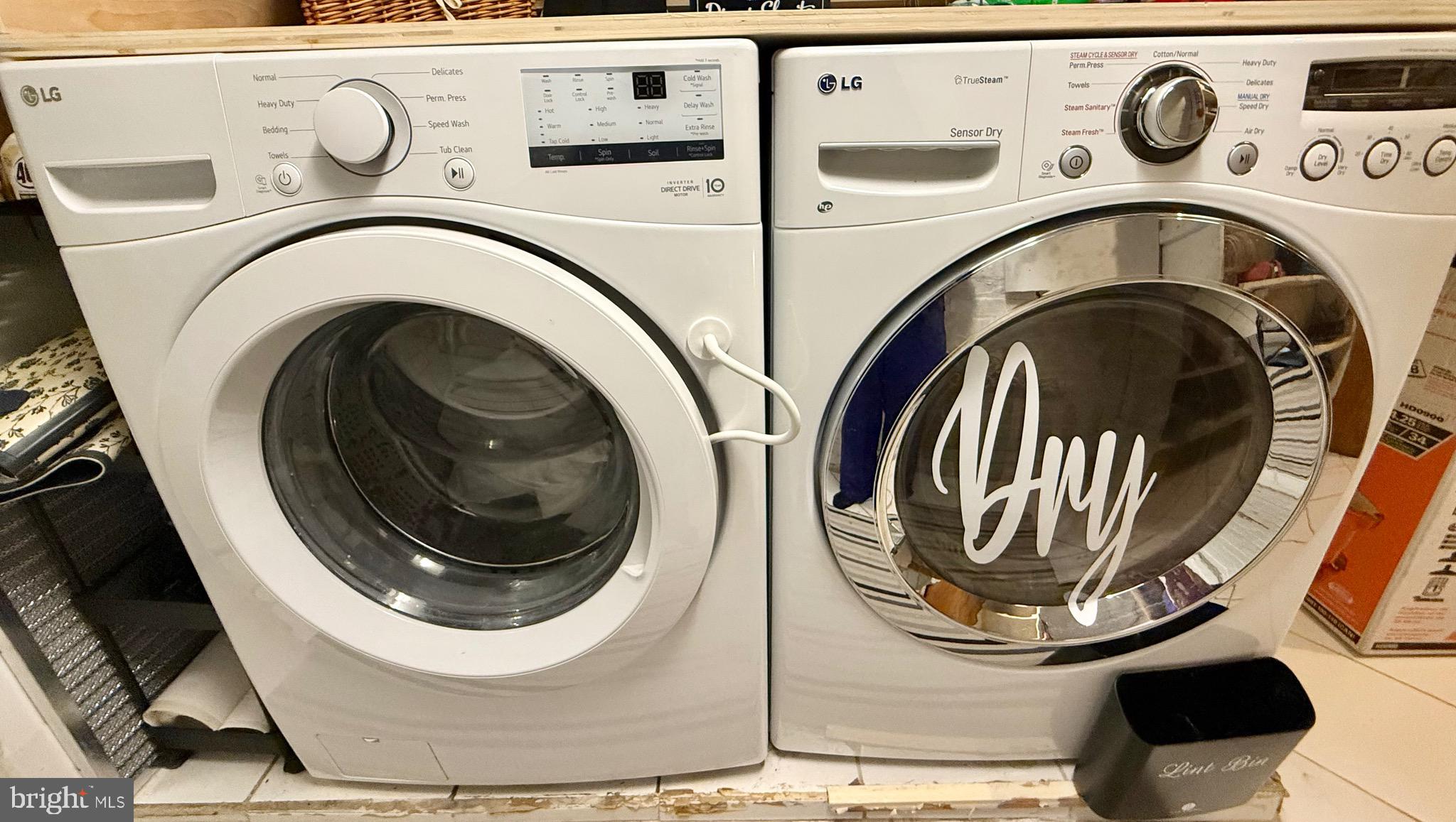 OLD TOWN ALEXANDRIA - Residential